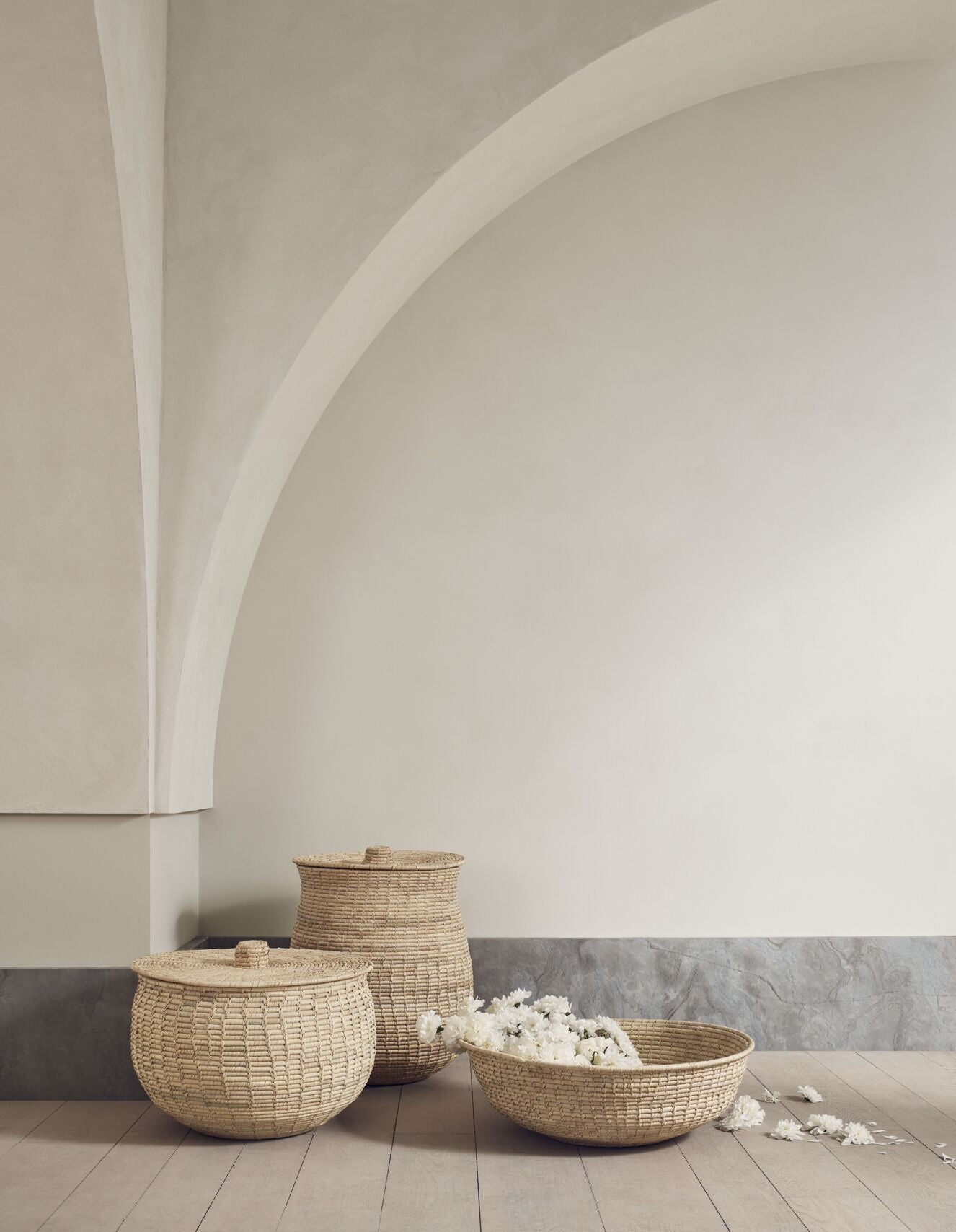 Košík TULIP s palmovými listami