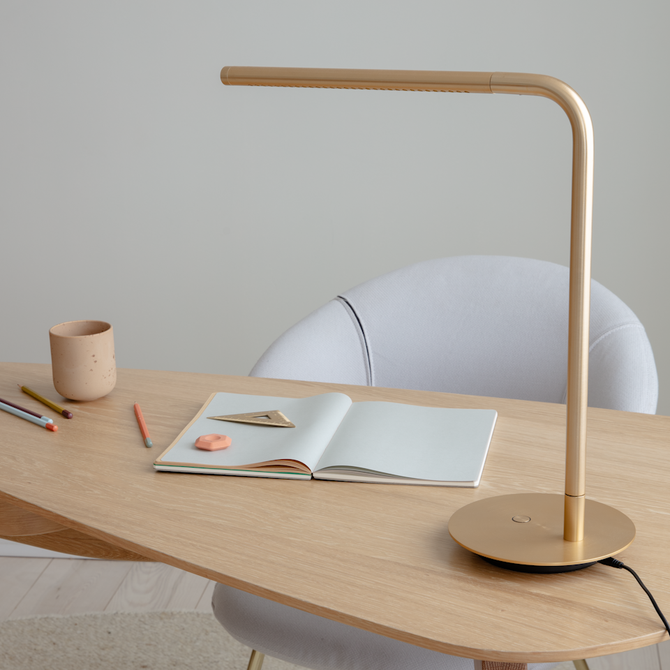Stolná lampa OMNI zlatá