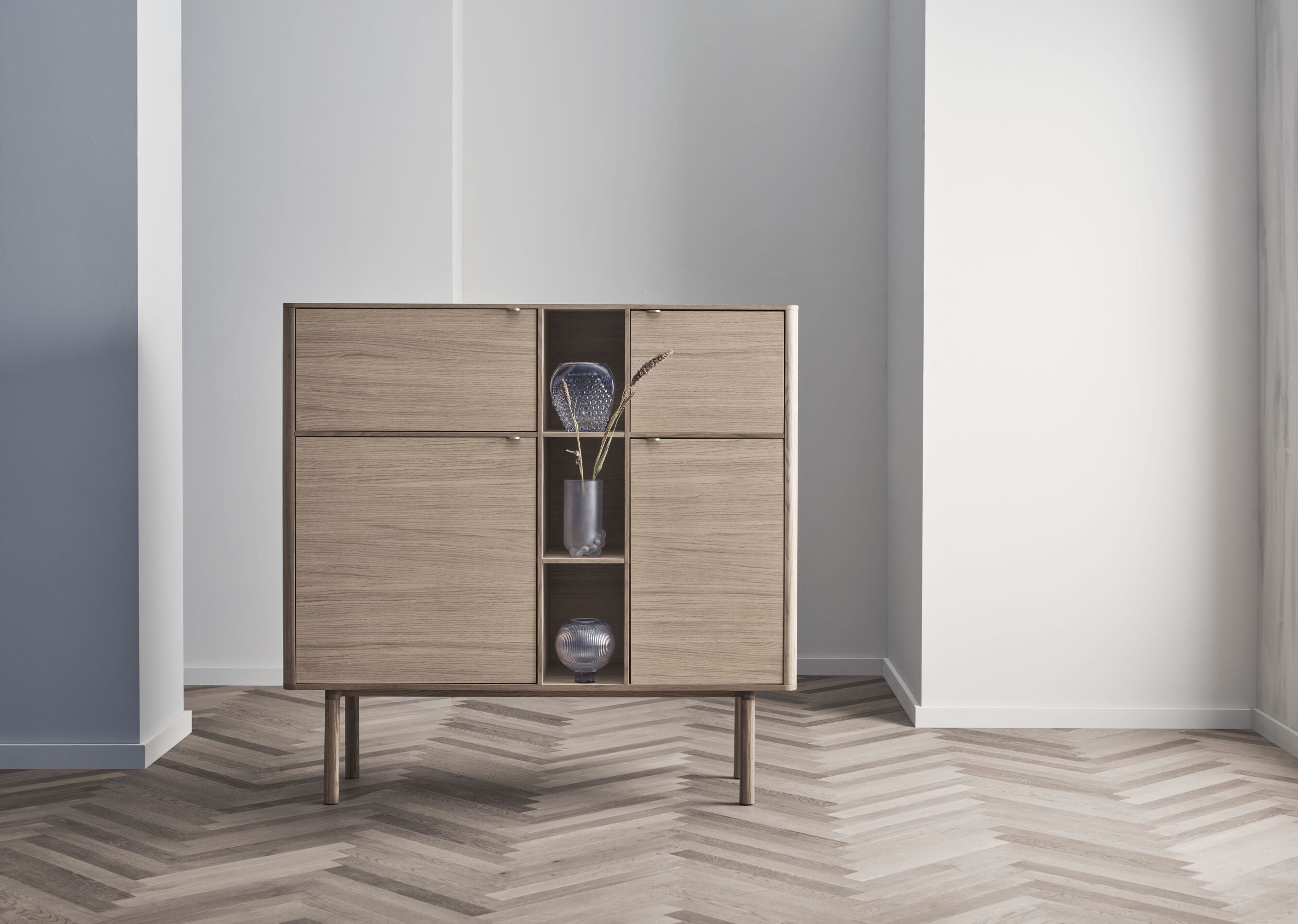 Skriňa YACHT z dubového dreva