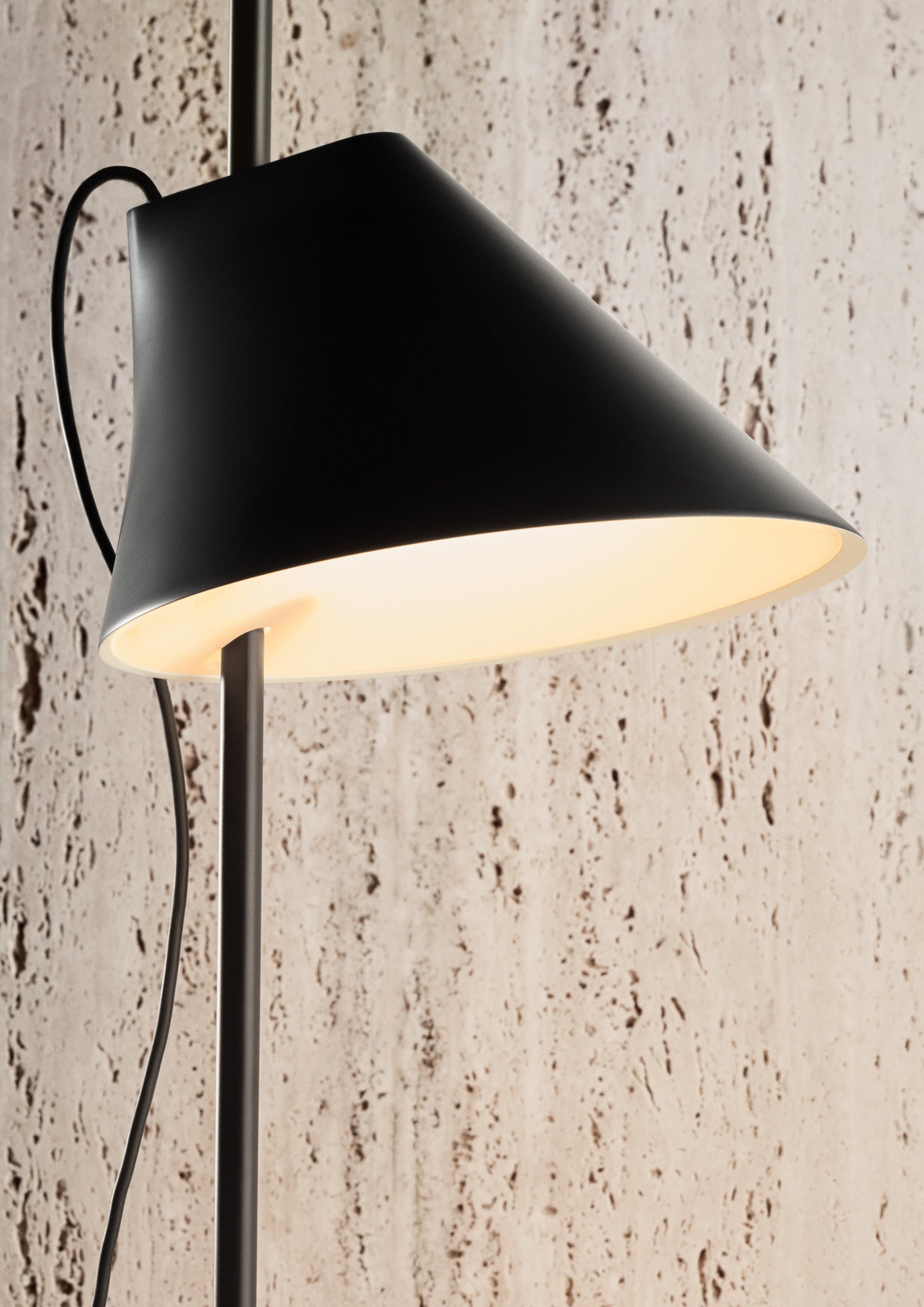 Stolná lampa YUH čierna