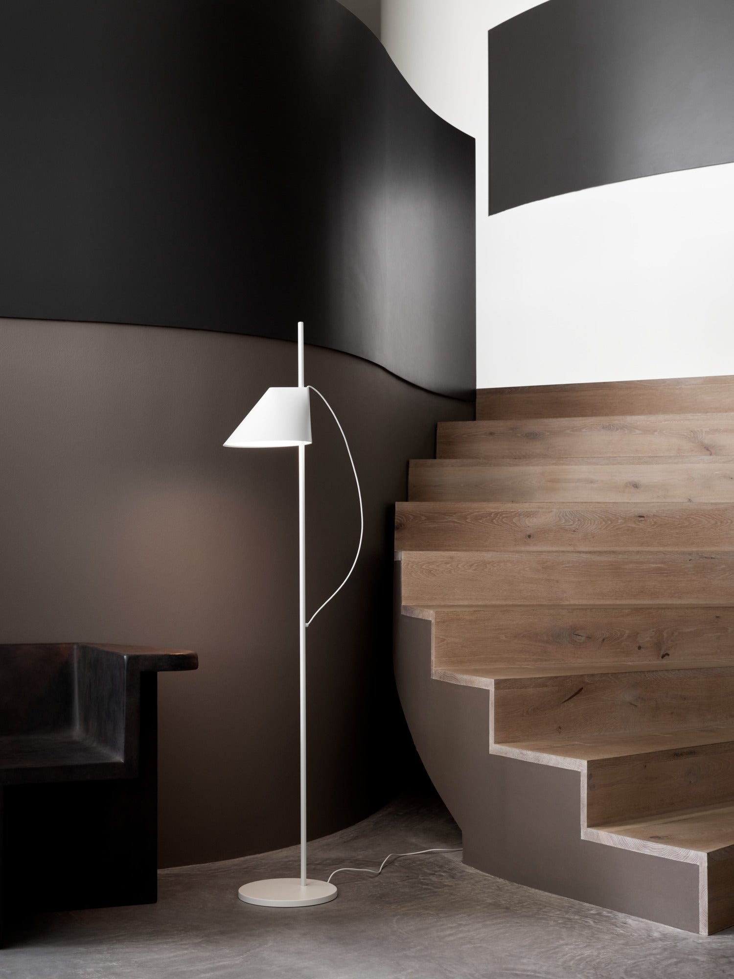 Stojaca lampa YUH biela