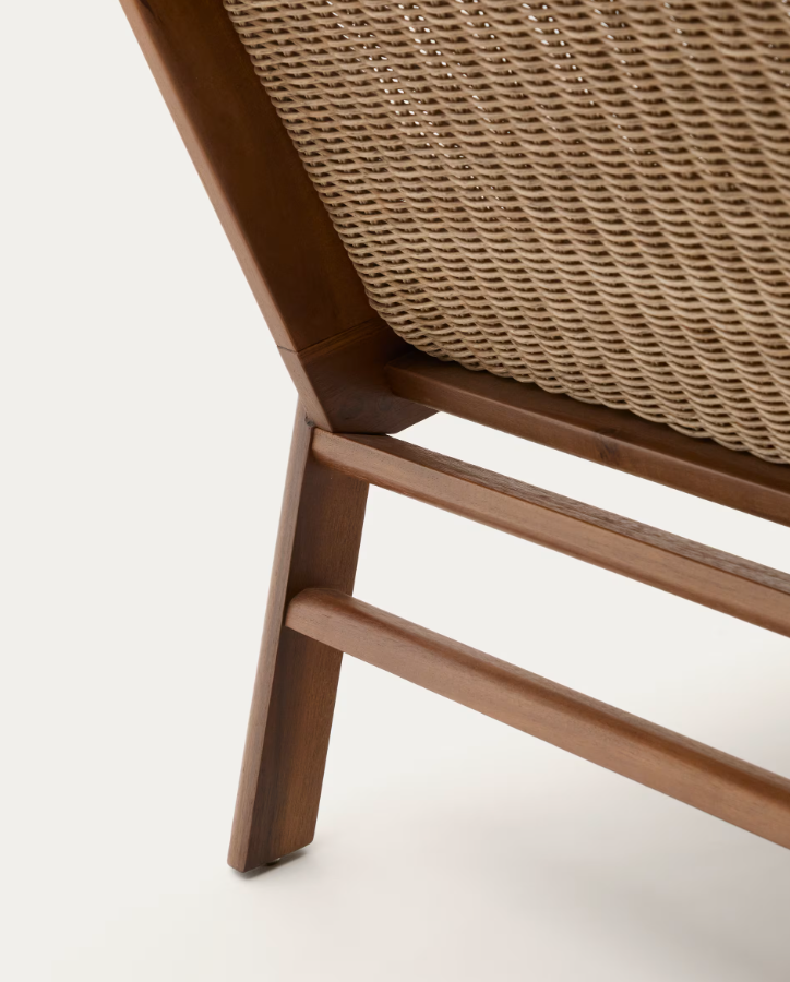 Záhradné kreslo ITANI z akáciového dreva s ratanovým sedadlom