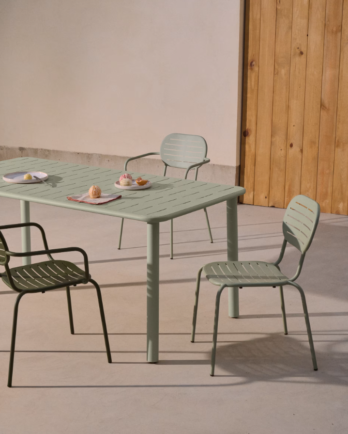 BRAI turquoise steel garden table
