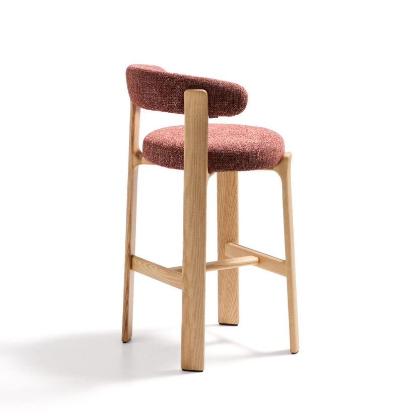 Hoker GRANITE červený szenil s jaseňovou základňou