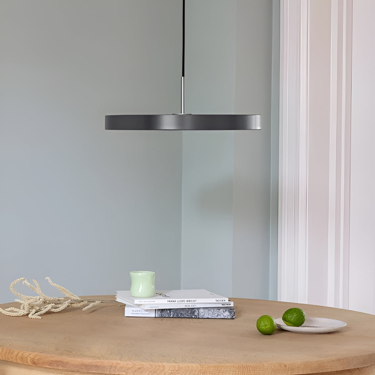 ASTERIA PLUS pendant lamp in anthracite with silver insert