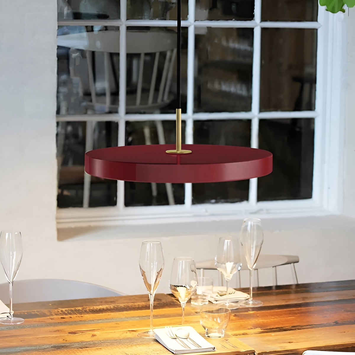 Závesná lampa ASTERIA PLUS bordová so zlatým prvkom