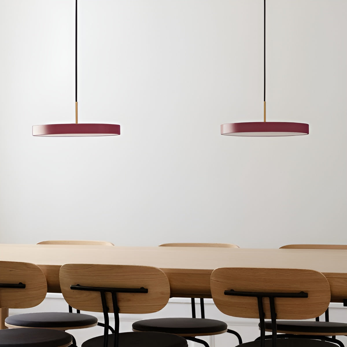Závesná lampa ASTERIA PLUS bordová so zlatým prvkom