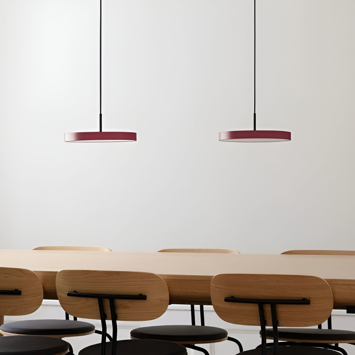 Závesná lampa ASTERIA PLUS bordová s čiernym vložkou