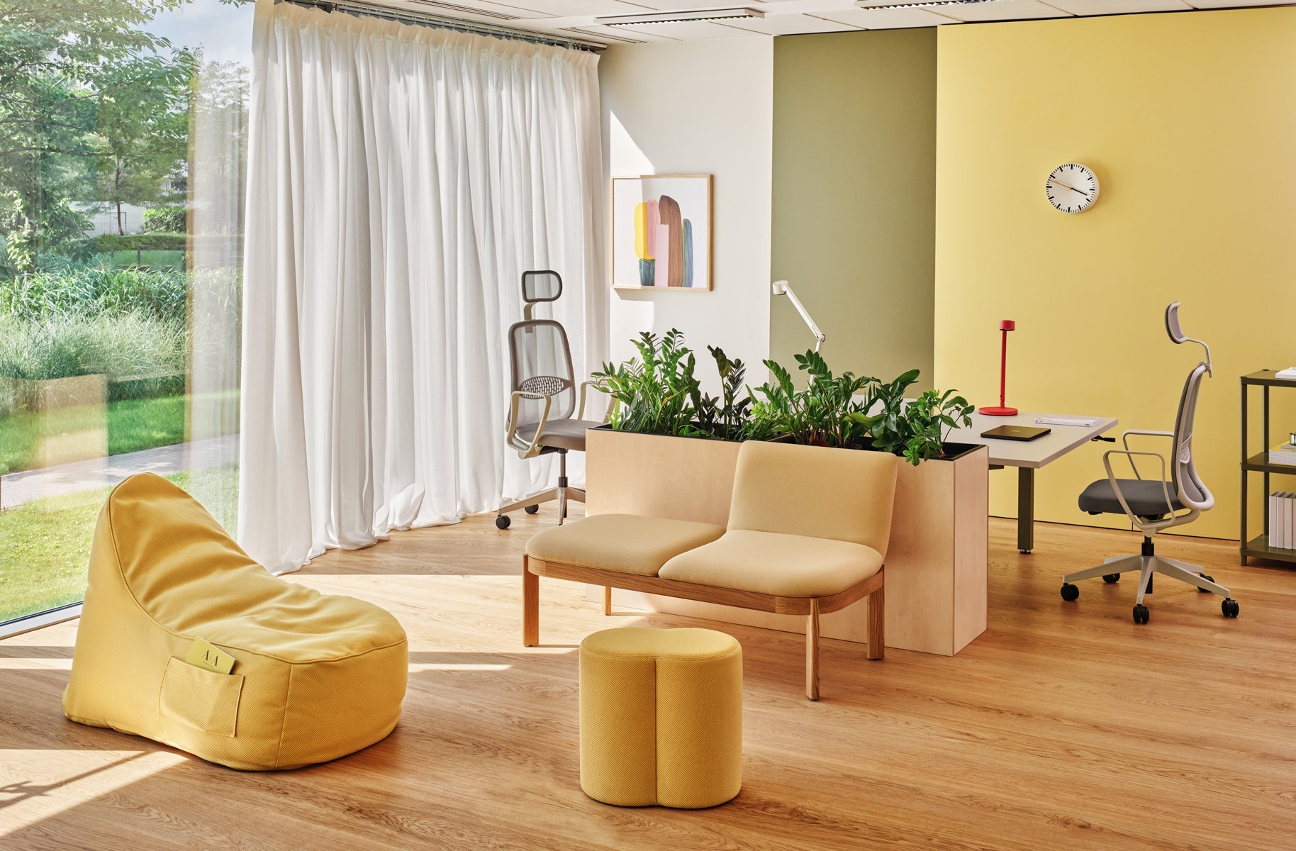 Kancelárske kreslo ASTRO svetlosivý podstavec