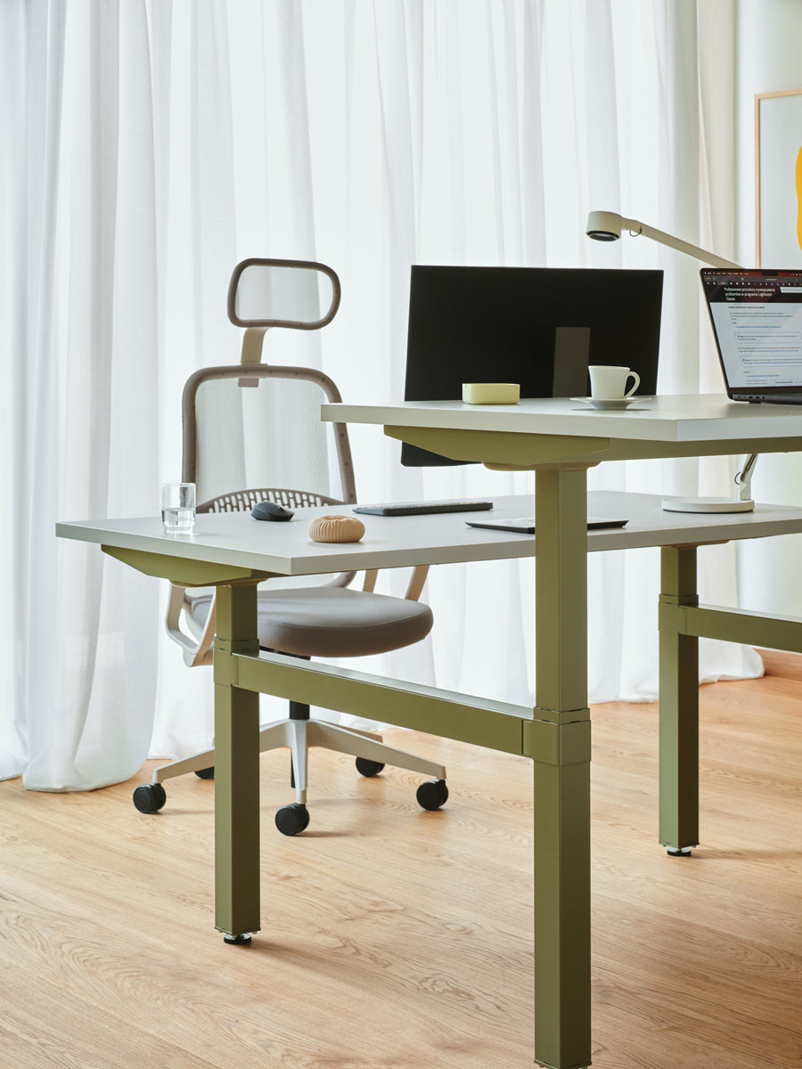 Kancelárske kreslo ASTRO svetlosivý podstavec