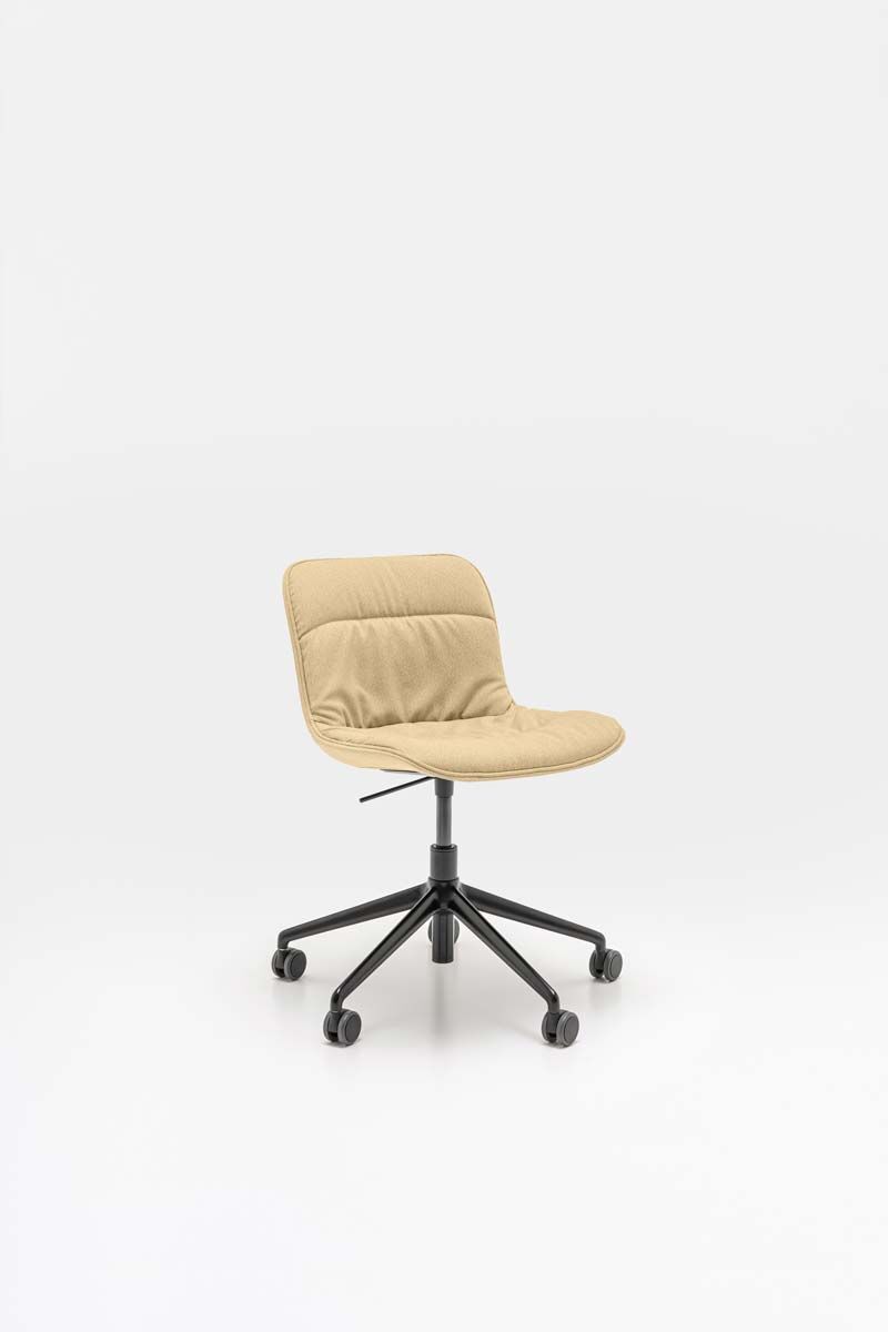 Krzesło obrotowe BALTIC 2 SOFT DUO regulowana podstawa – .mdd