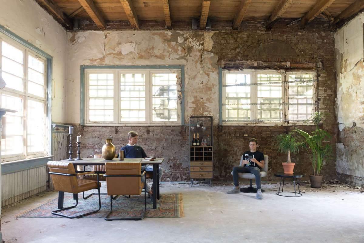 Barek VINO drewniany z żelazną podstawą Dutchbone Eye on Design