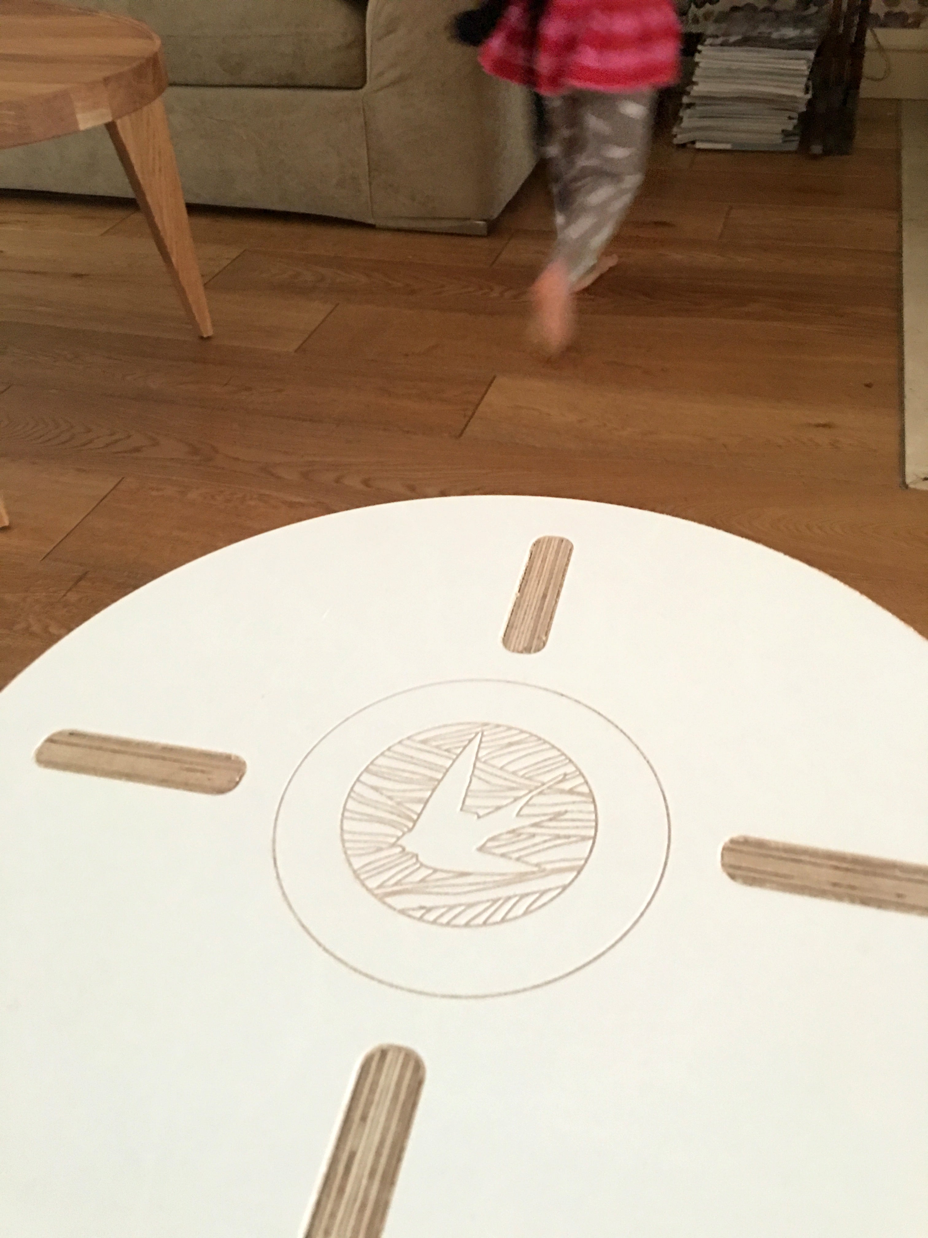 Biely stoliček ST STOOL
