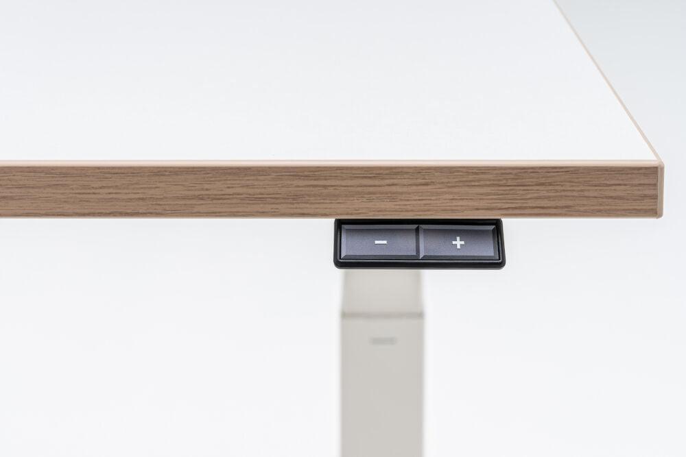 Biurko COMPACT DRIVE z elektryczną regulację blatu MDD Eye on Design