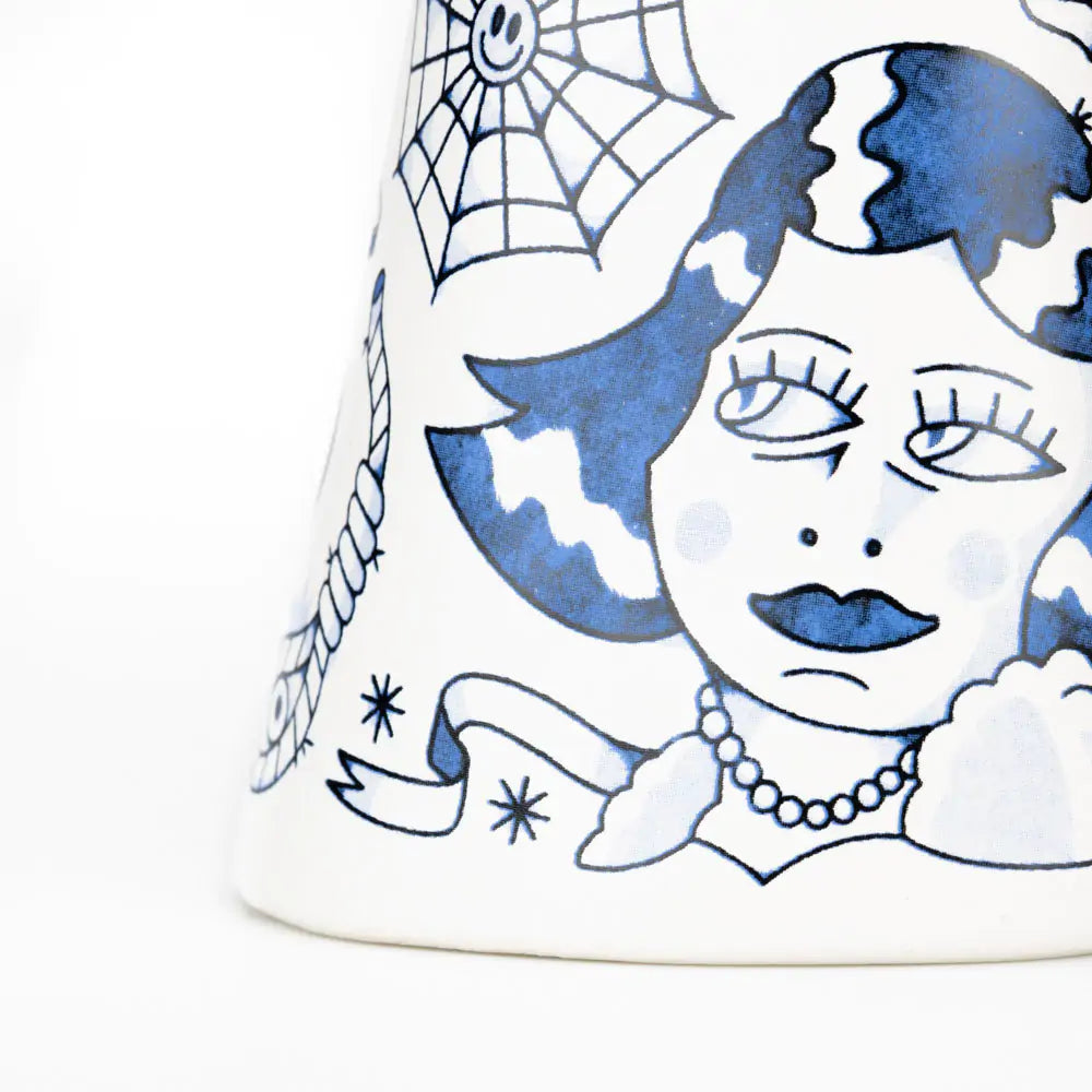 LIBERTY MATTERS vase white ceramic