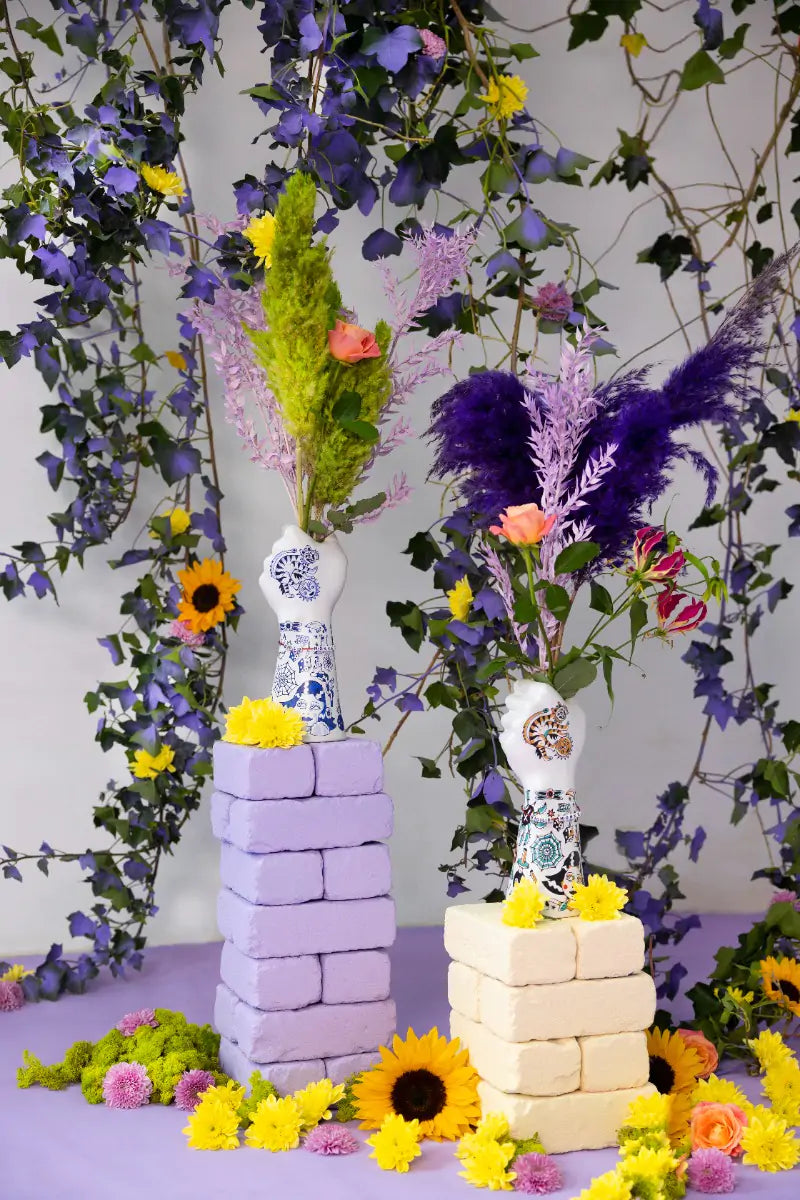 LIBERTY MATTERS vase white ceramic