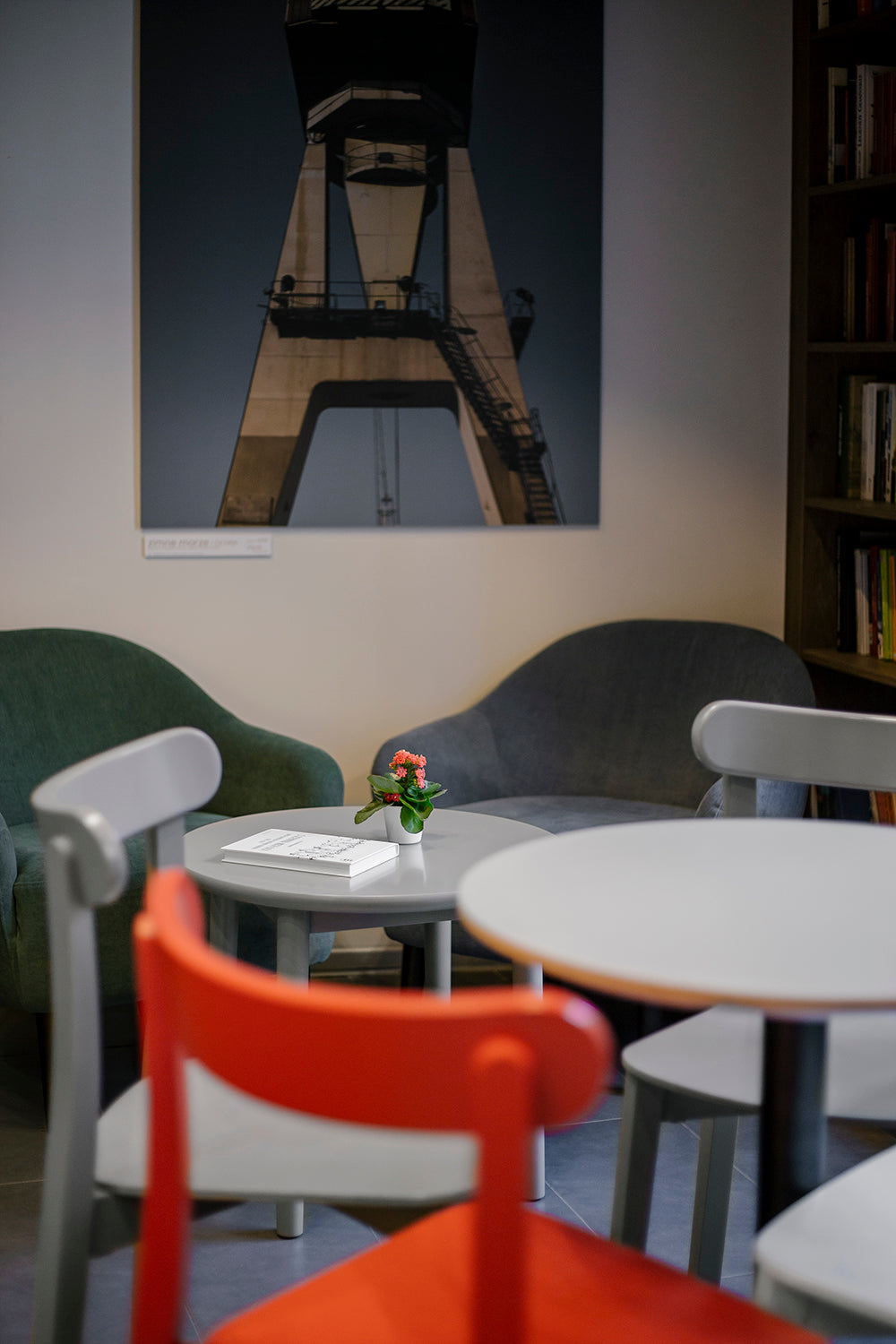 Stolička ICHO A-4420 bukové drevo