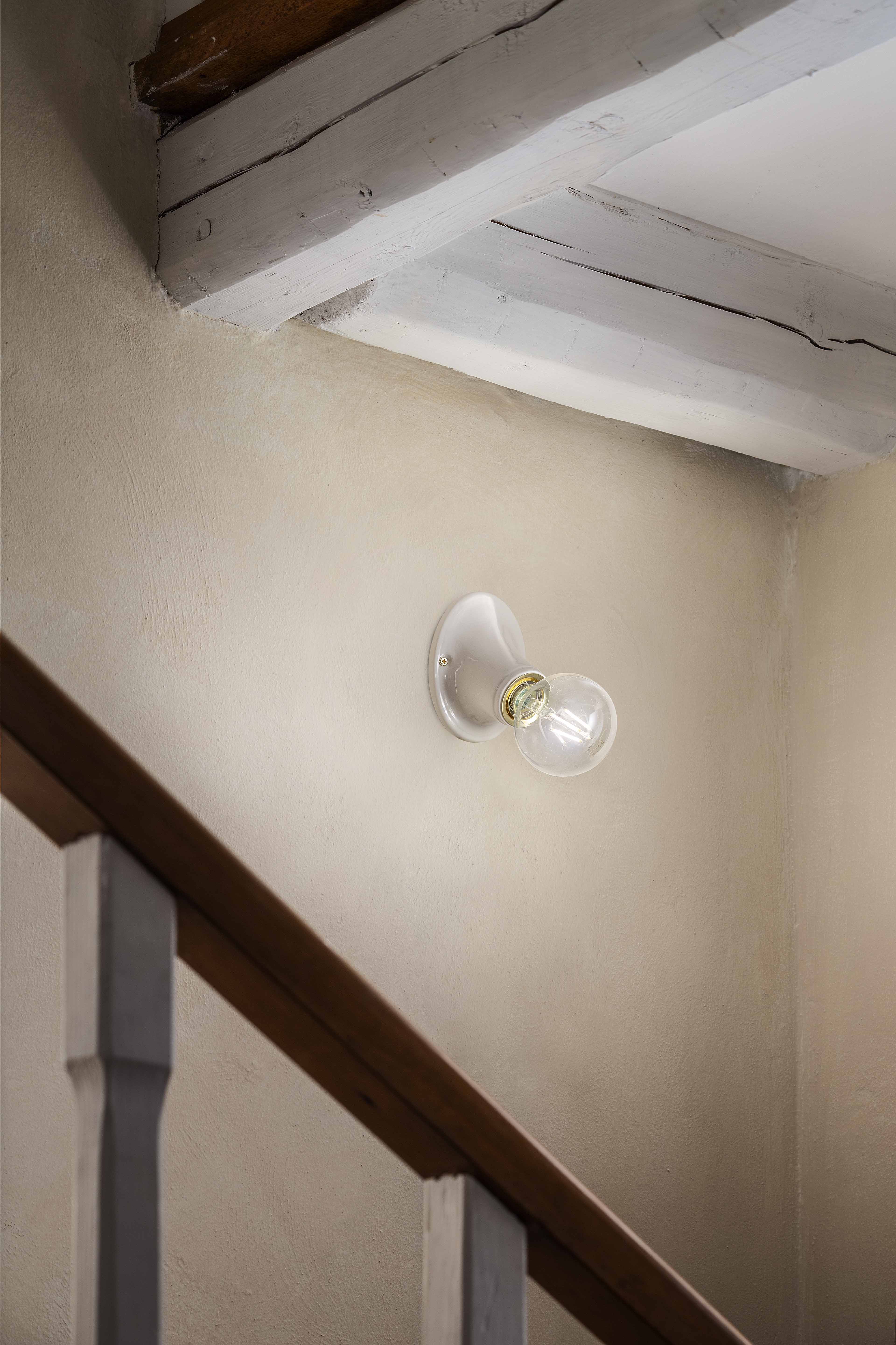 White ceramic wall lamp TRIESTE