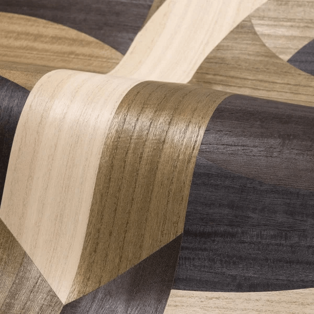 Tapeta fornirovaná s geometrickým vzorom art deco TRAVERSÉE - CARBONE CHÊNE karbonizovaný dub