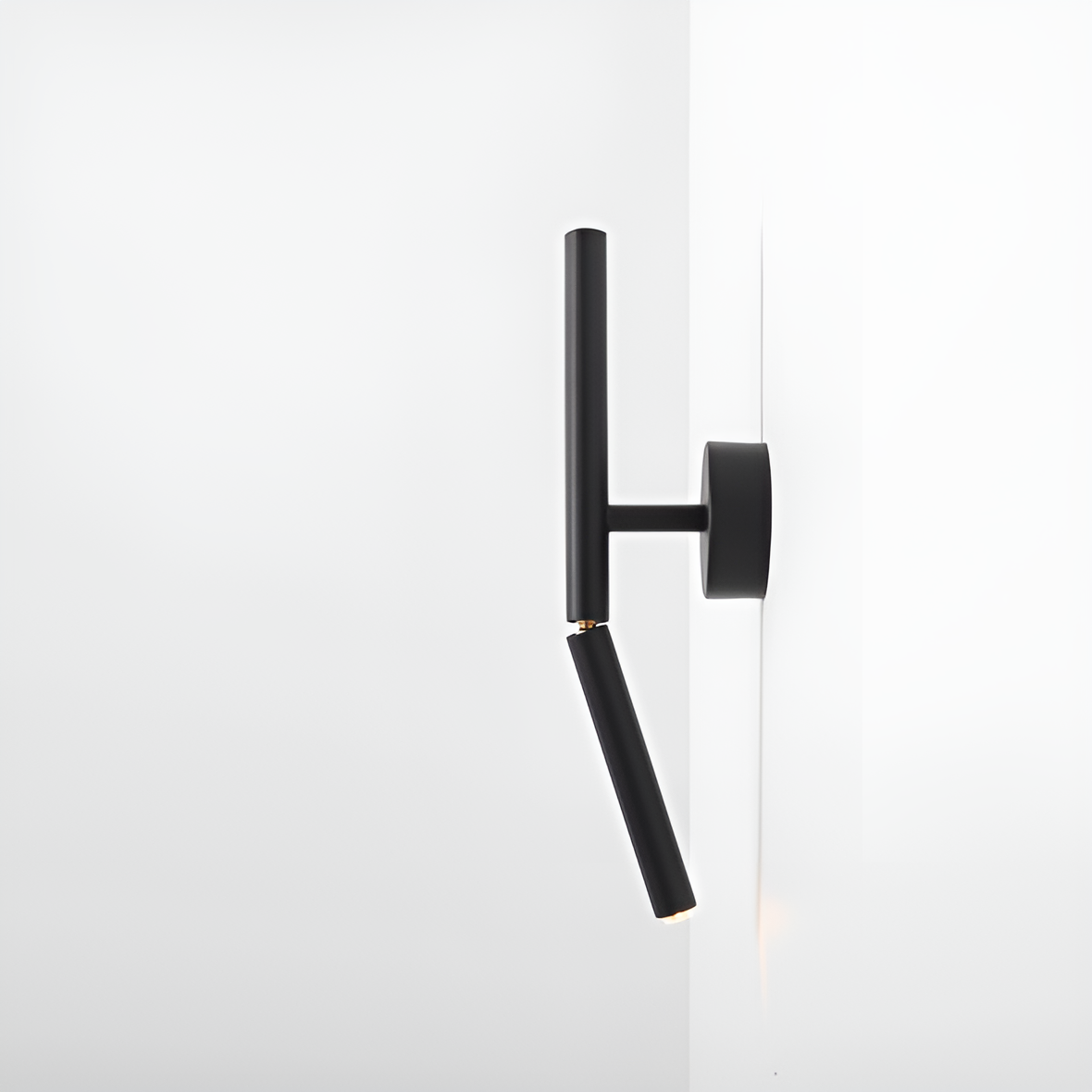 Nastaviteľný nástenný svietidlo STICK čierne