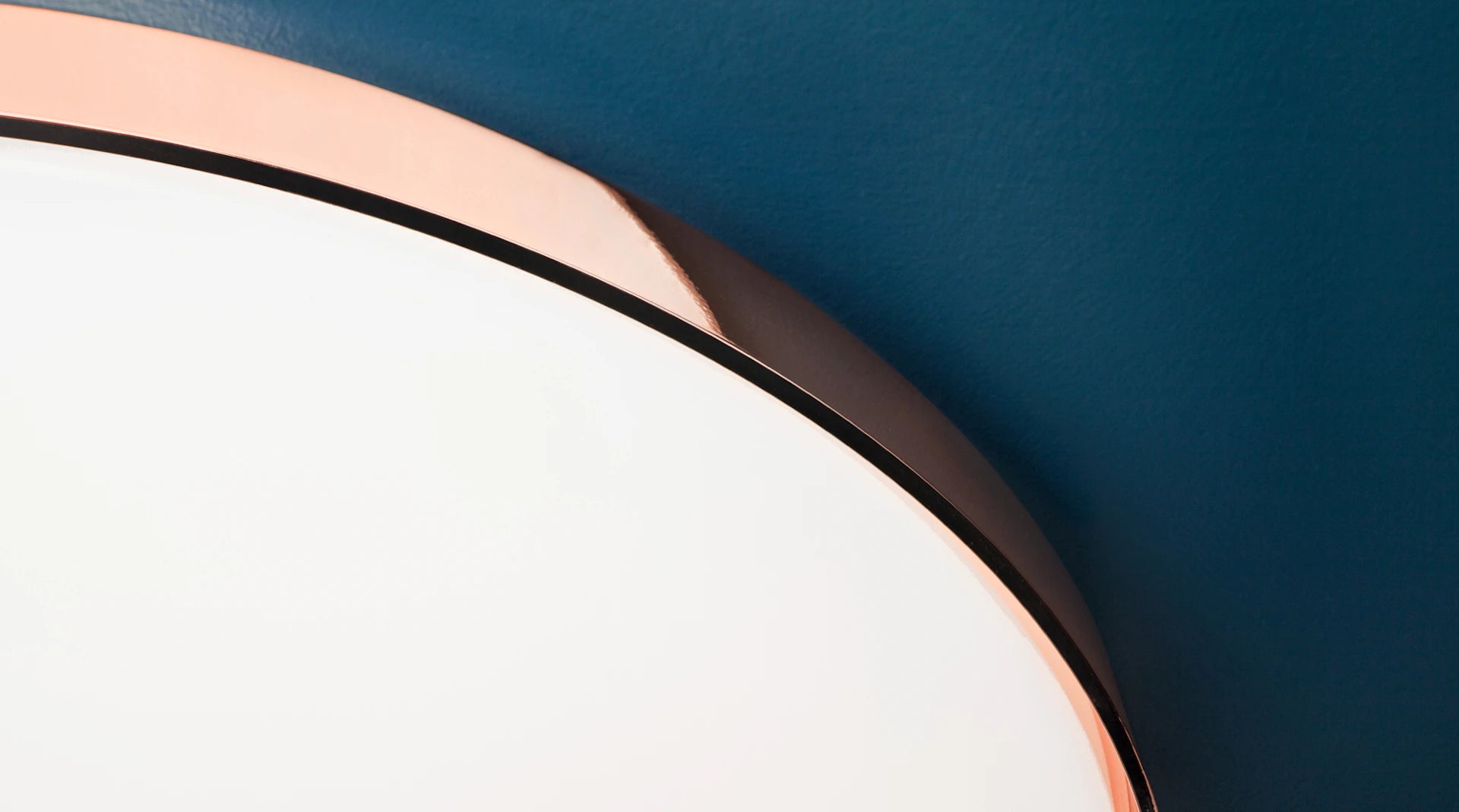 Stropná lampa CLARA s medeným povrchom