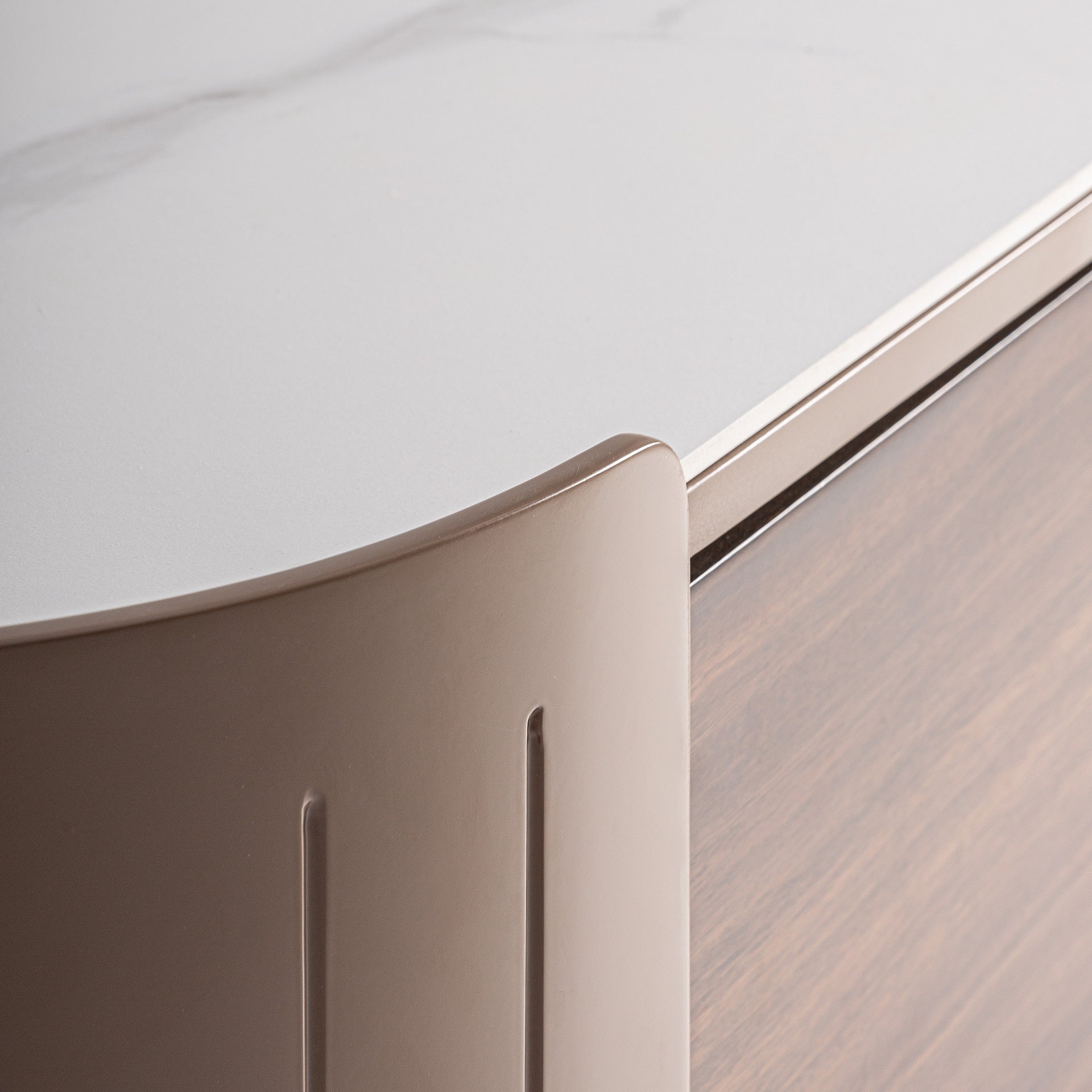 GISWIL Eucalyptus Veneer Chest of Drawers with Beige Finish