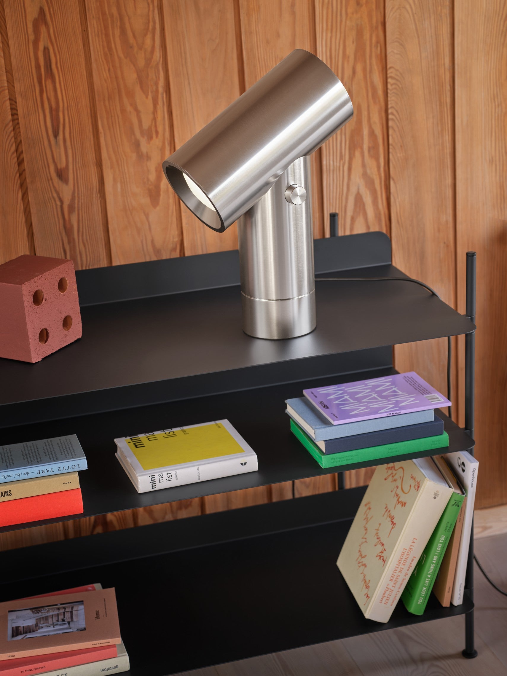 Table lamp BEAM polished aluminum