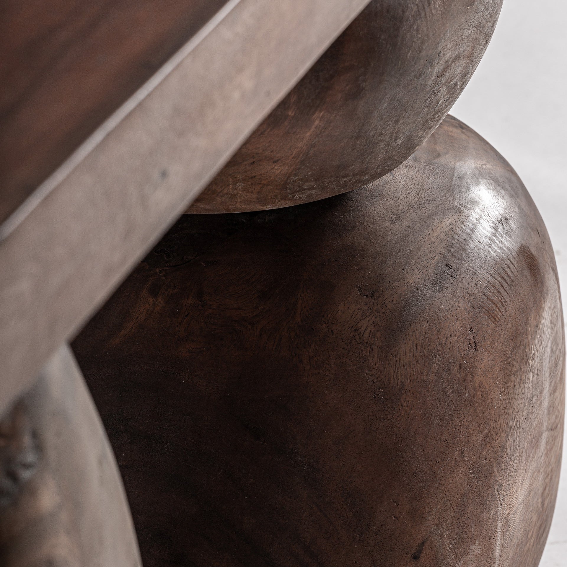 Konsola VIANNE z dreva suar