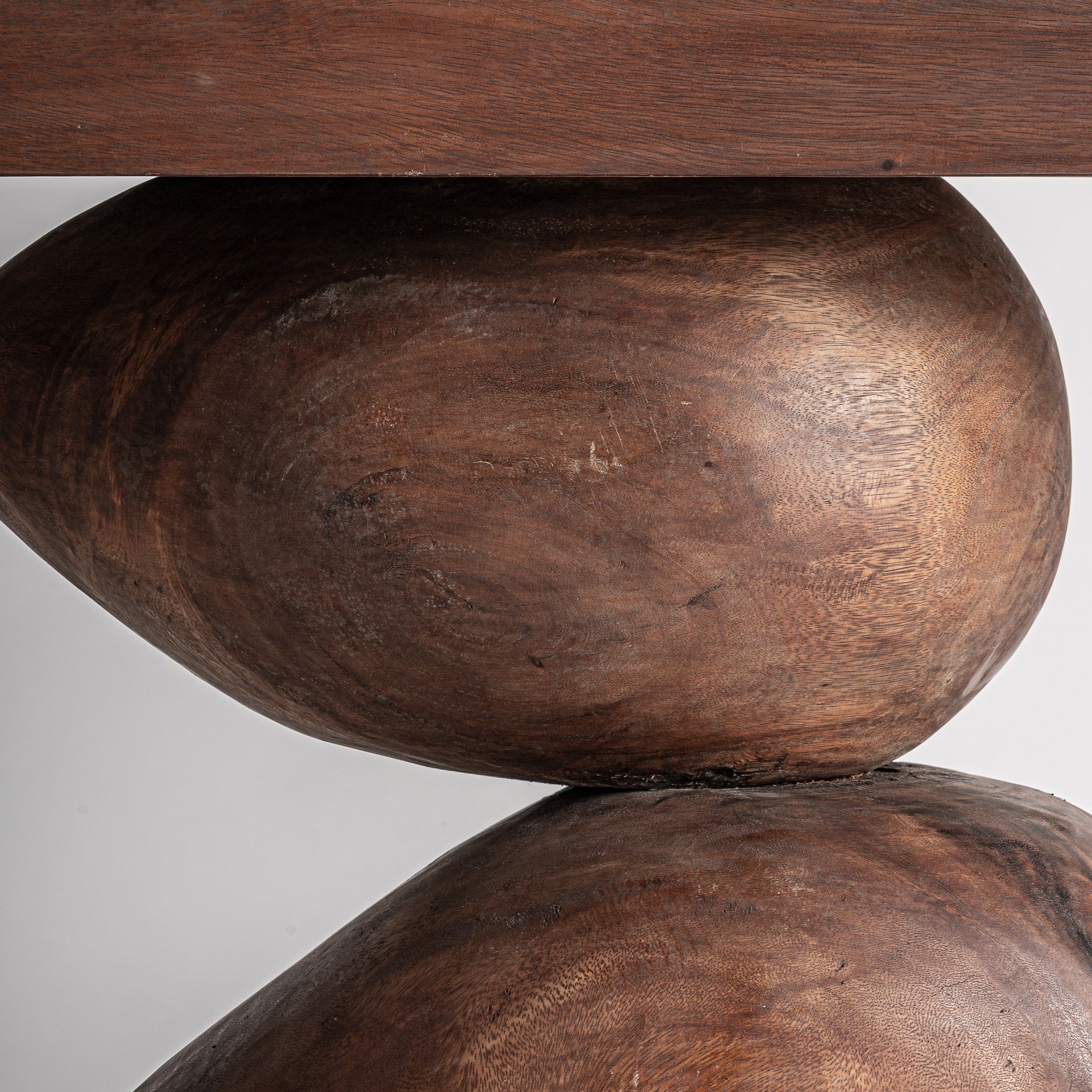 Konsola VIANNE z dreva suar