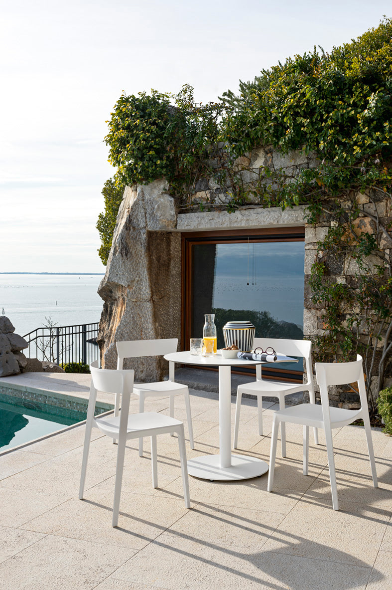 Stolička SKIN biela