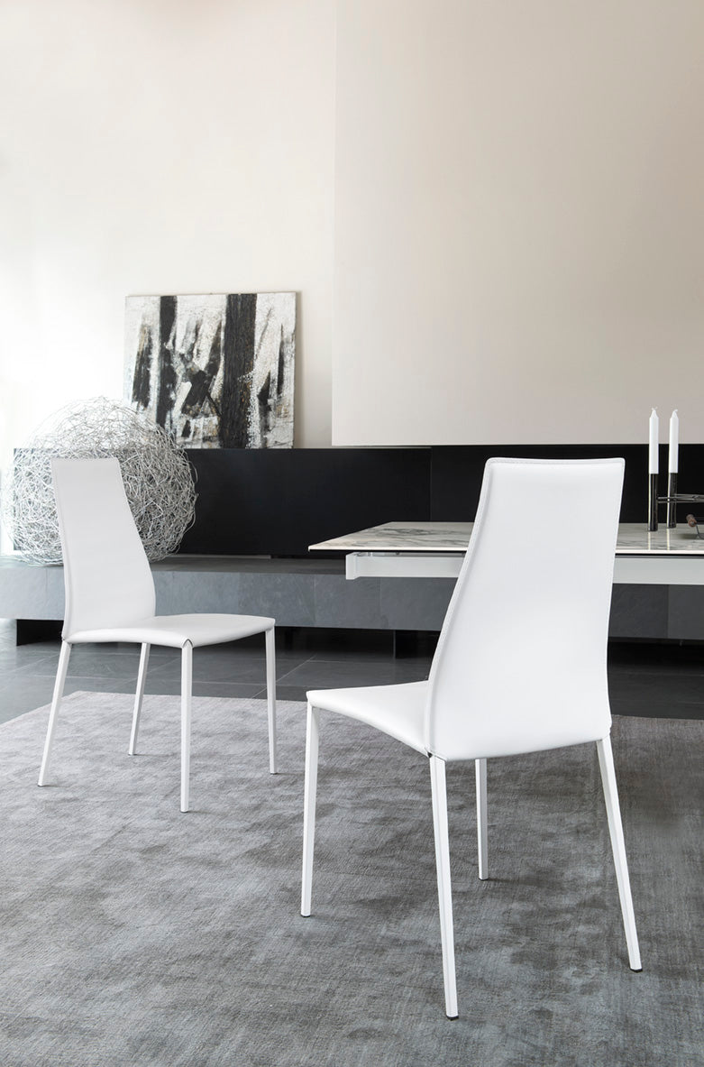 AIDA upholstered chair with a black base
