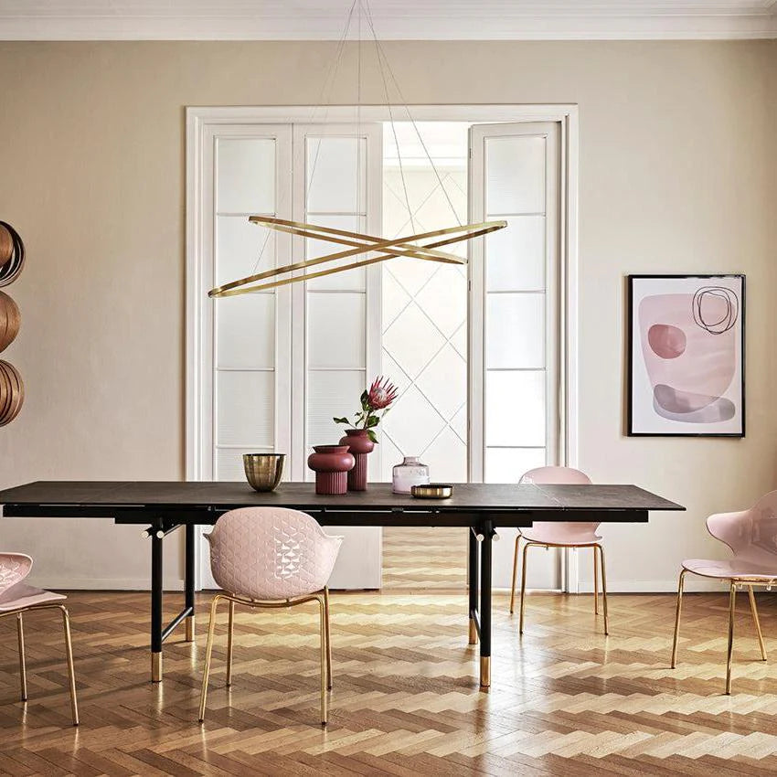 SAINT TROPEZ chair with pink seat and chrome metal base