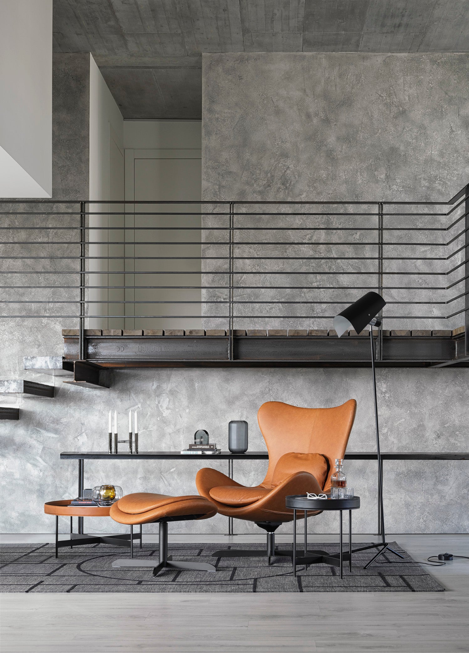 Otočný kreslo LAZY čalúnené s čiernym kovovým podstavcom