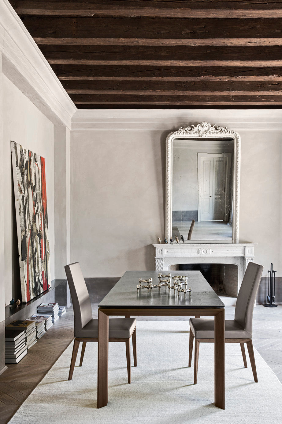 Extendable table OMNIA beige top with walnut base