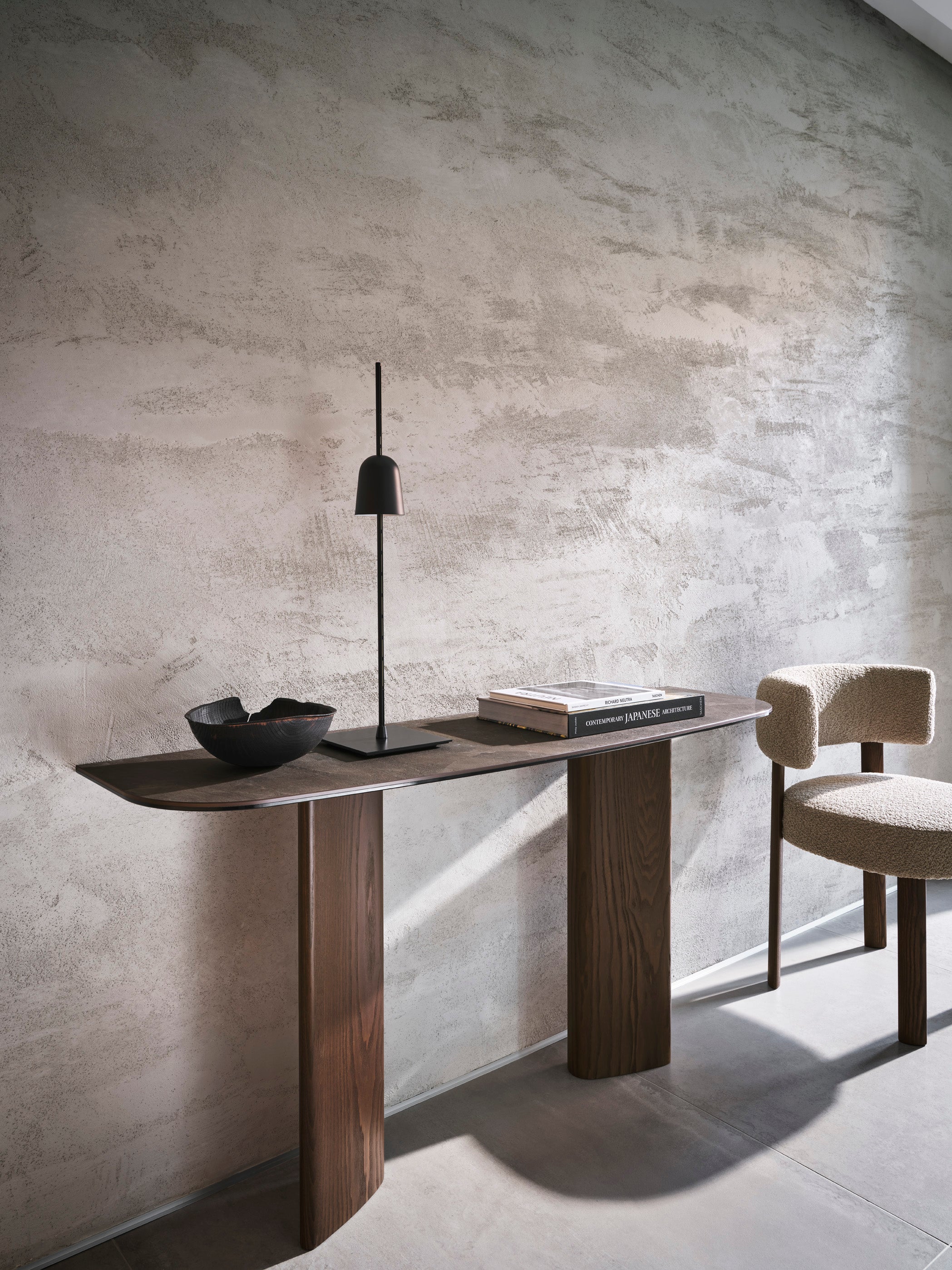 SANDY Console Black Ceramic with Walnut Base