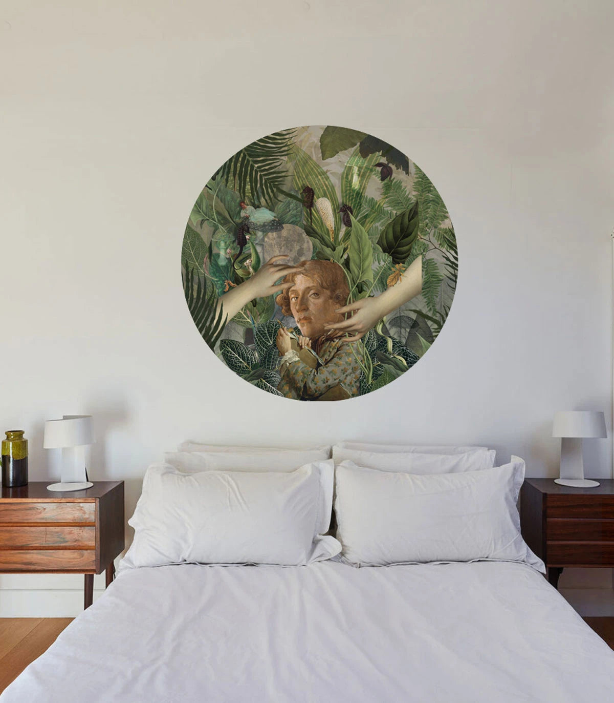 Mural in the shape of a circle DOTS - GREEN MAN green