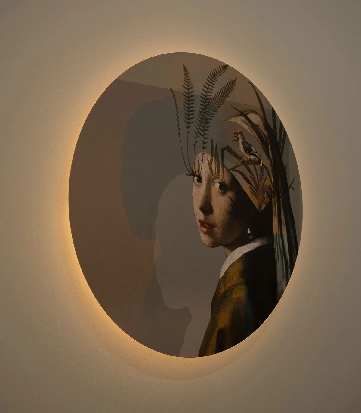 Wall lamp DOTS LIGHTING - NATURE GIRL WITH THE PEARL beige with green