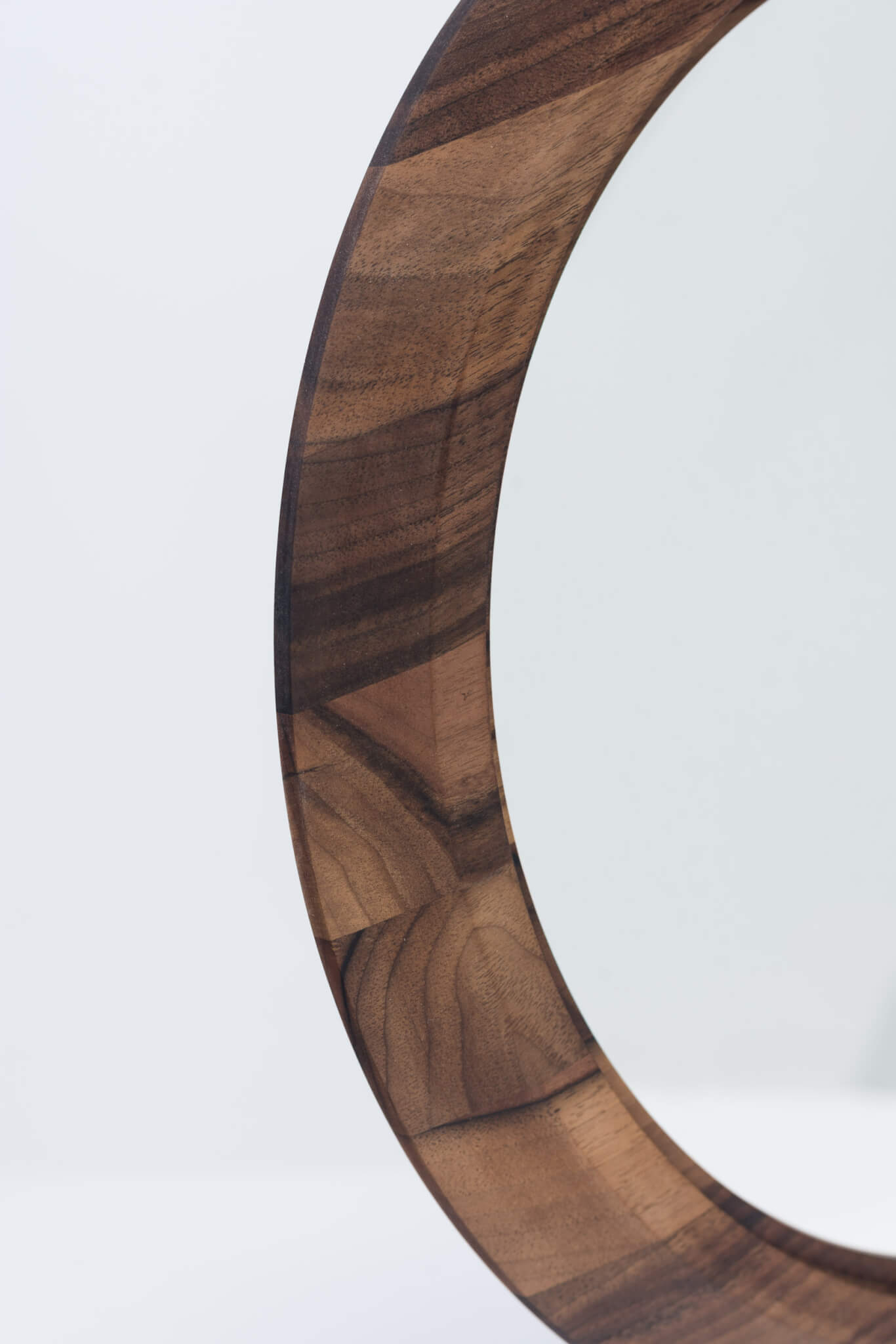 Disk Mirror 1 Walnut