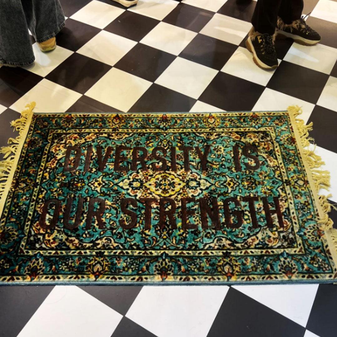 Dywan BURNT - DIVERSITY Seletti Eye on Design