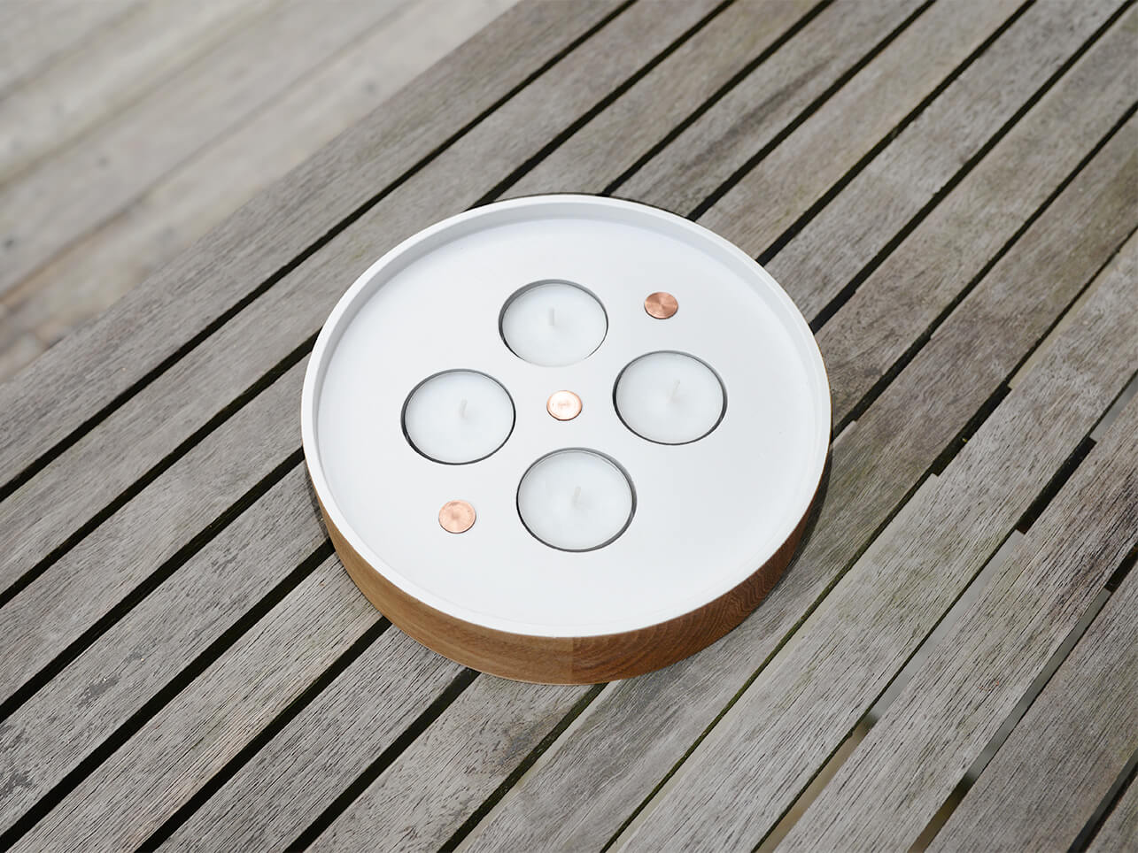 Svietnik na čajové sviečky OBNOVENIE 4 biely