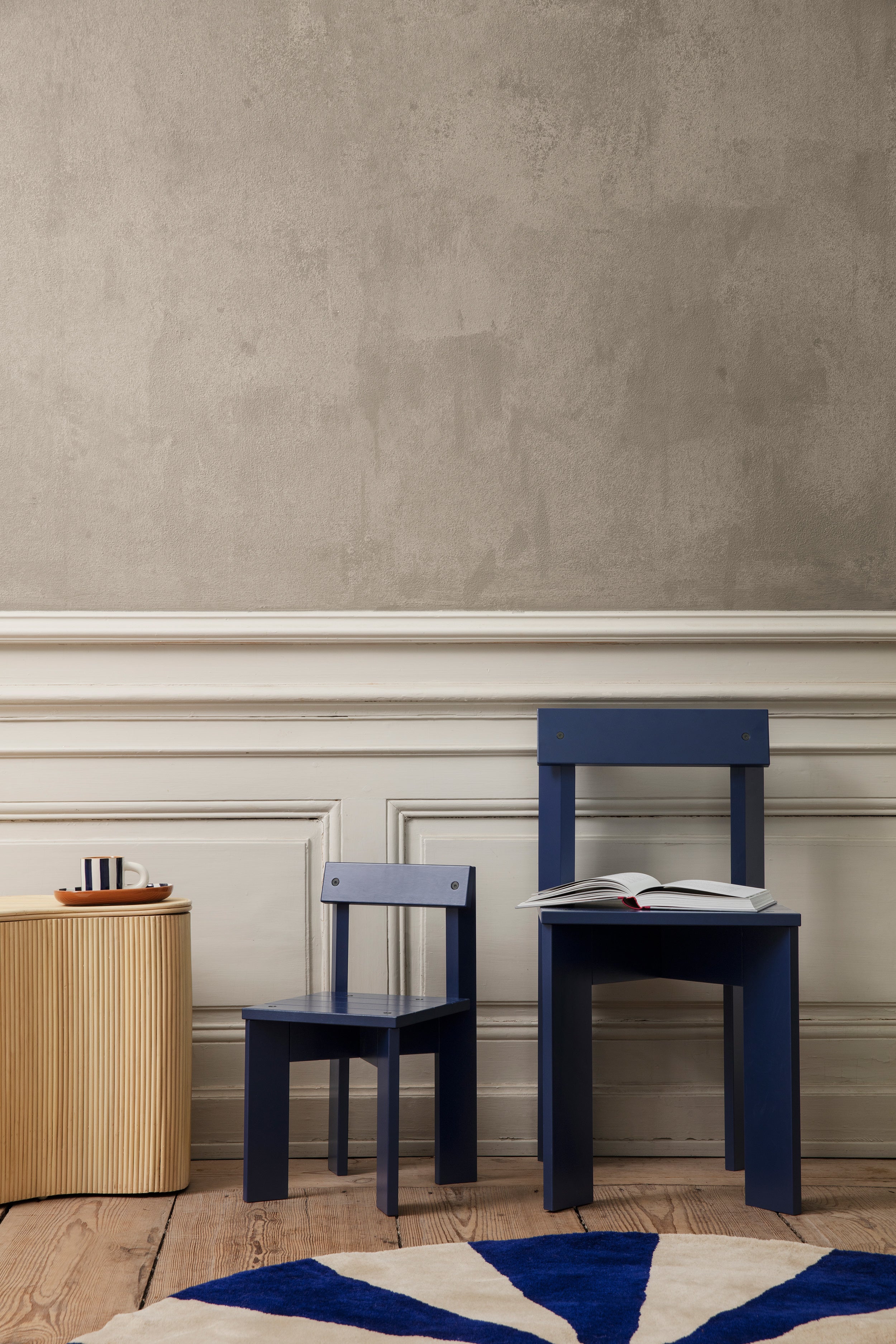 ARK chair blue beech wood