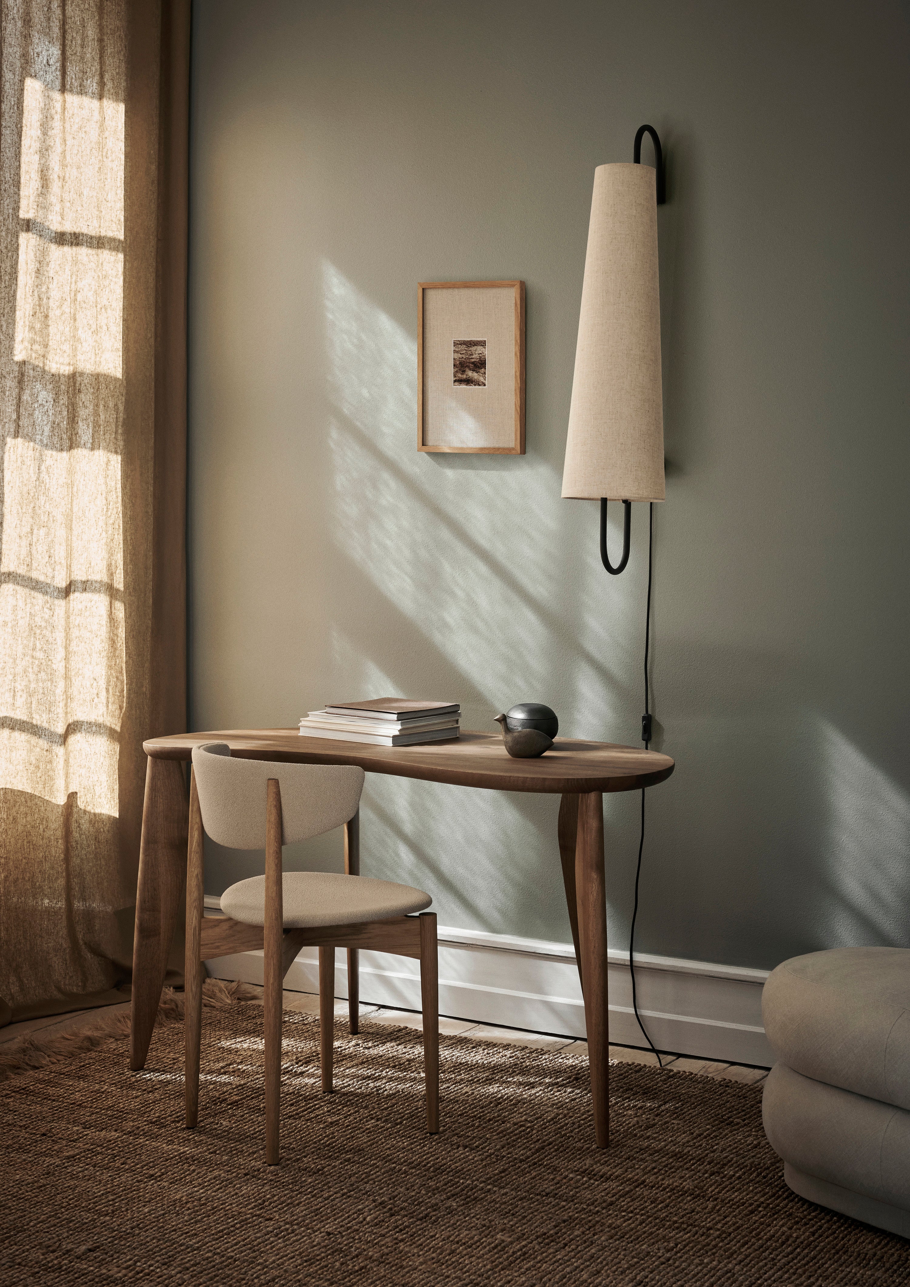 Nástenná lampa ANCORA zlomená biela s čiernym rámom