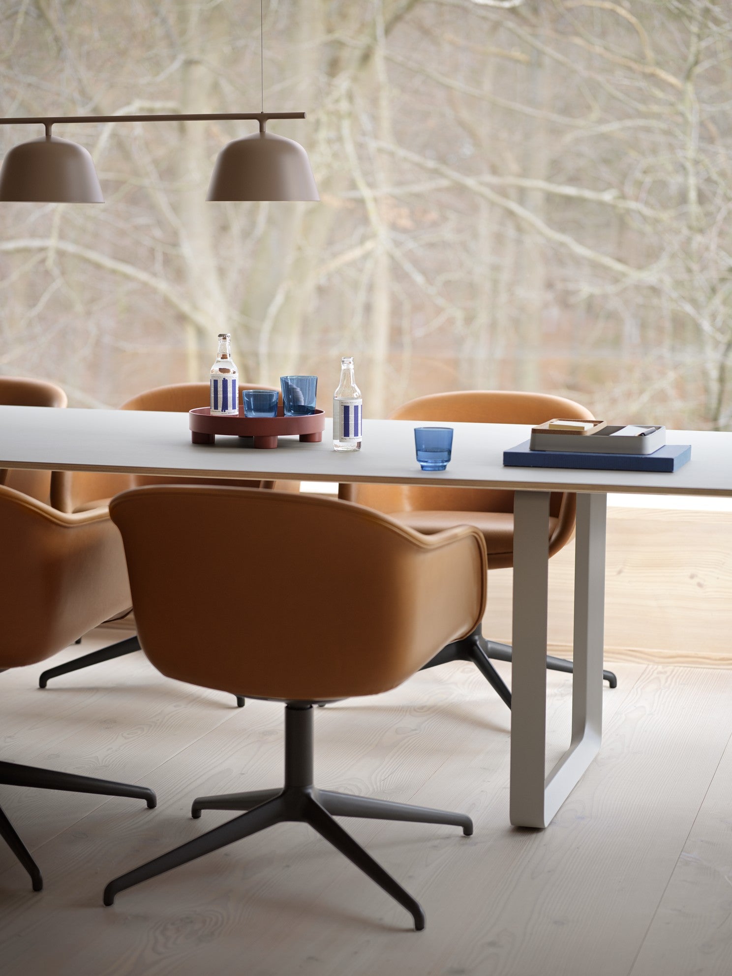 Gray table 70/70