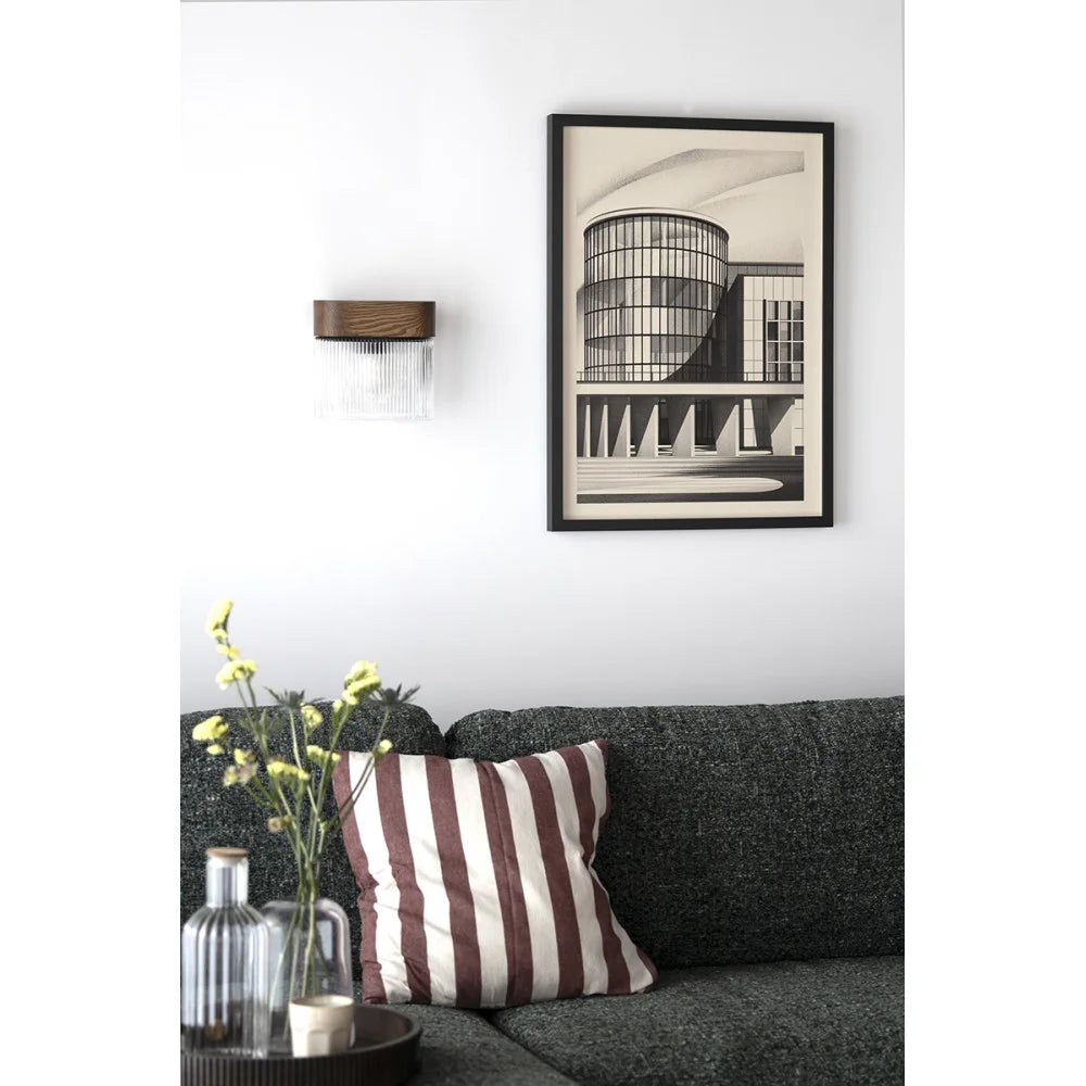 FLUMINA wall lamp with ribbed glass and ash wood