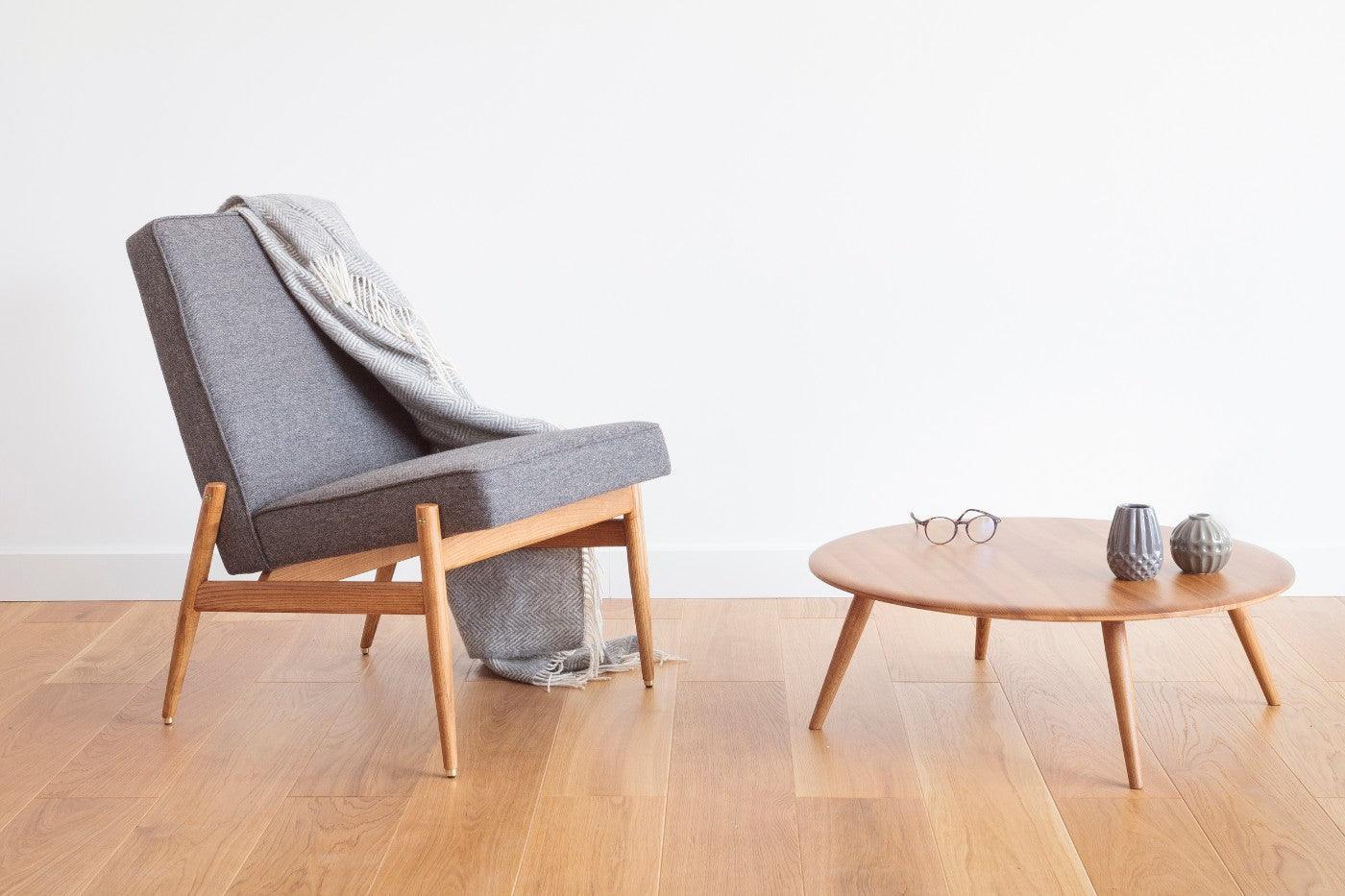 Fotel klubowy FOX żółty w tkaninie Boucle Mustard 366 concept Eye on Design