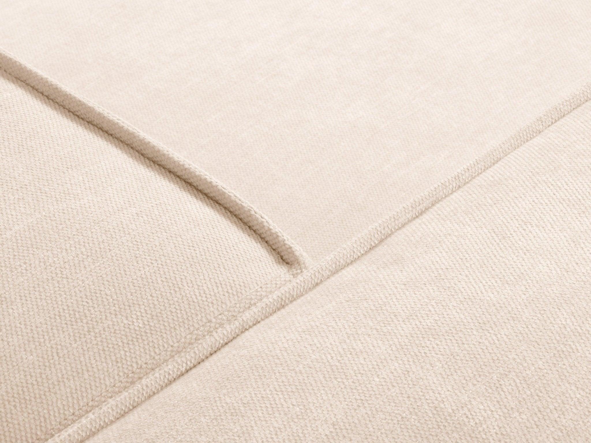 Fotel MADAME jasnobeżowy Windsor & Co Eye on Design