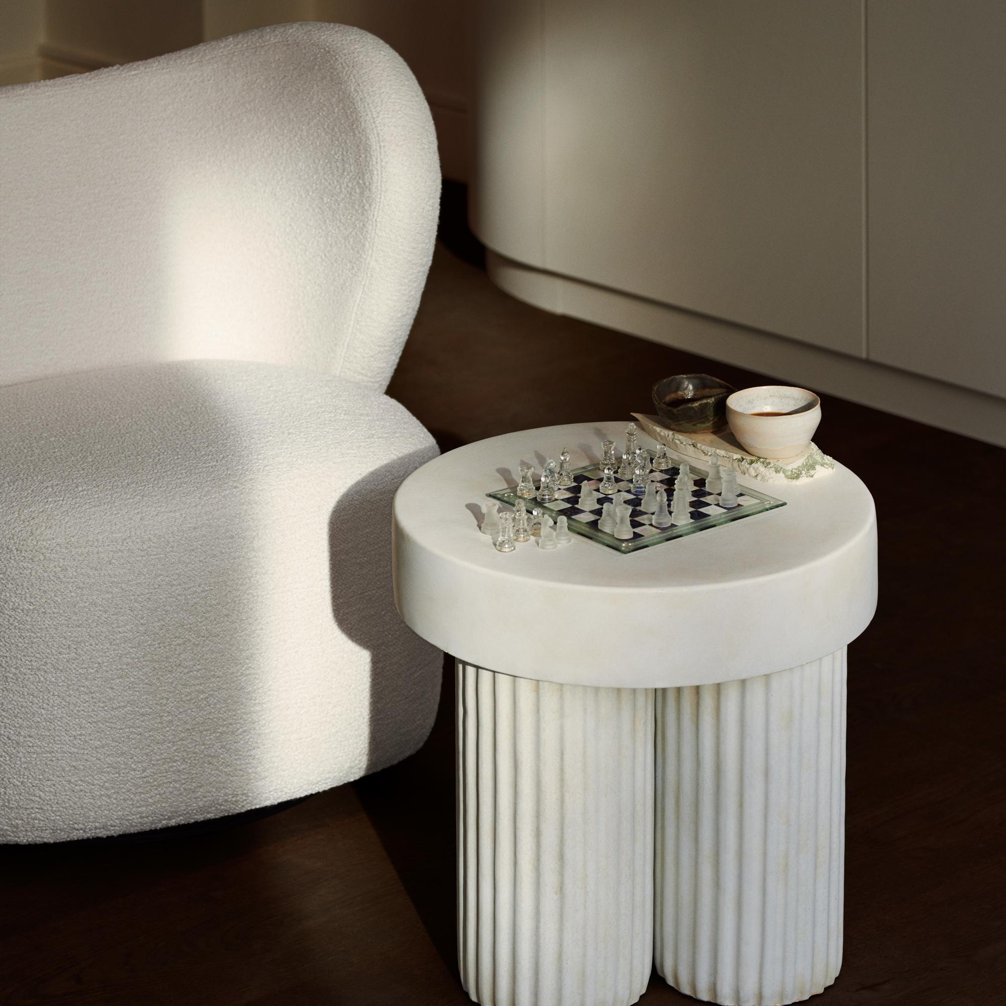 Fotel obrotowy LITTLE BIG boucle biały NORR11 Eye on Design