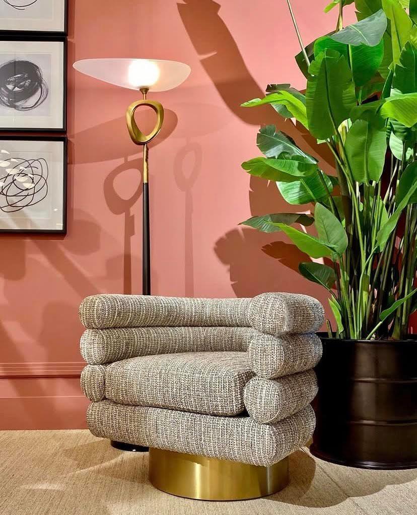 Fotel obrotowy MAGUIRE beżowy Eichholtz Eye on Design