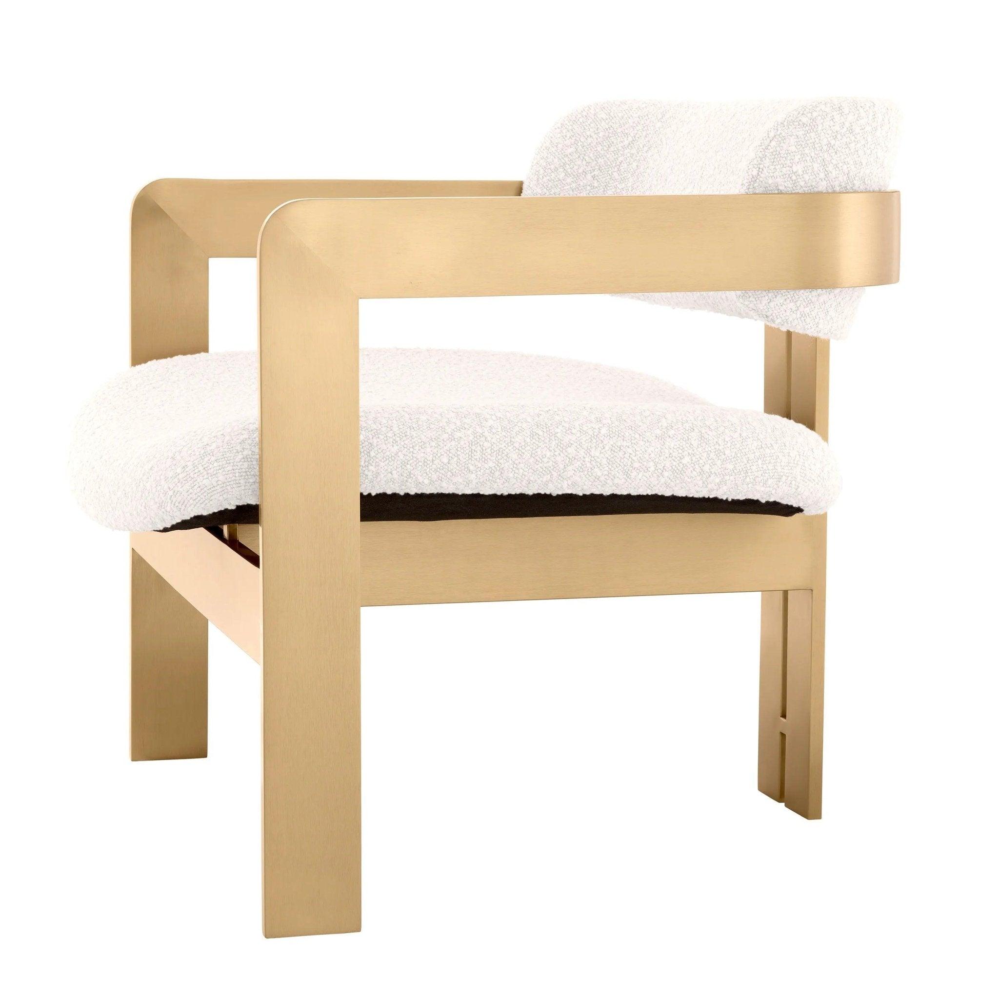 Fotel w tkaninie boucle DONATO kremowy z mosiężną podstawą Eichholtz Eye on Design