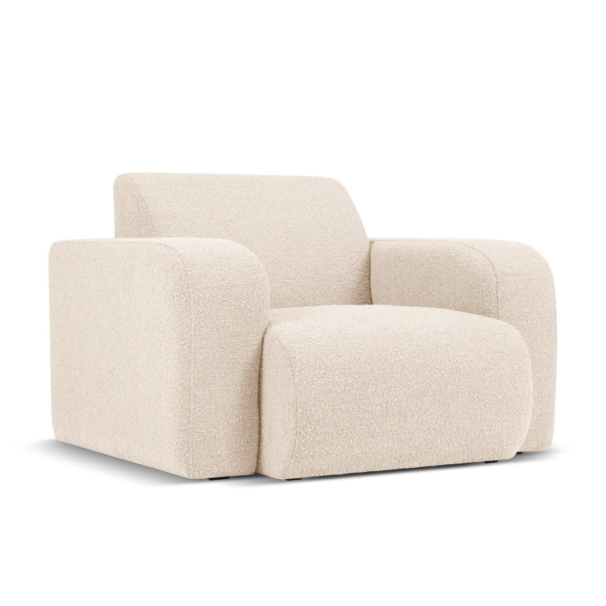 Fotel w tkaninie boucle LOLA beżowy Windsor & Co Eye on Design